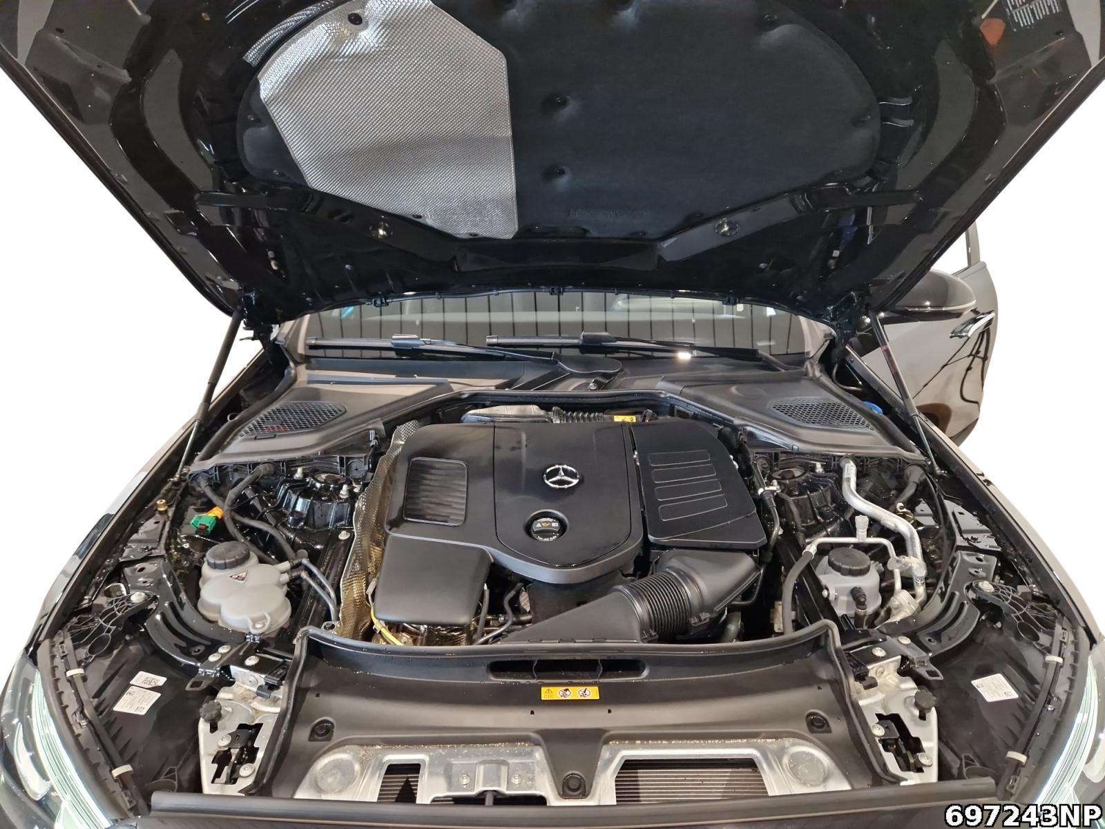 Fahrzeugabbildung Mercedes-Benz E 300 e AMG Night Pano Burm4D Distronic AHK