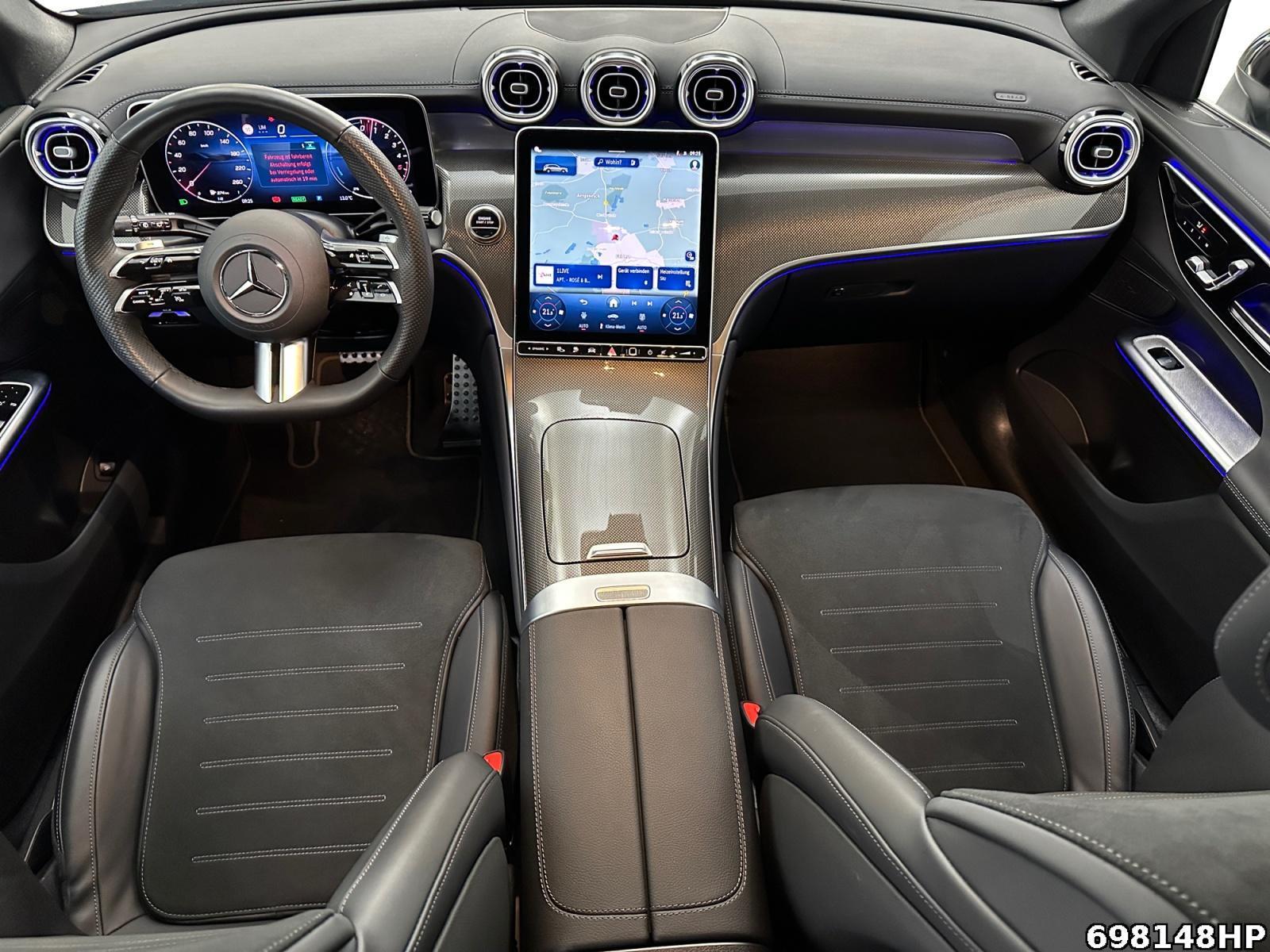 Fahrzeugabbildung Mercedes-Benz GLC 300 de 4M AMG AHK 20