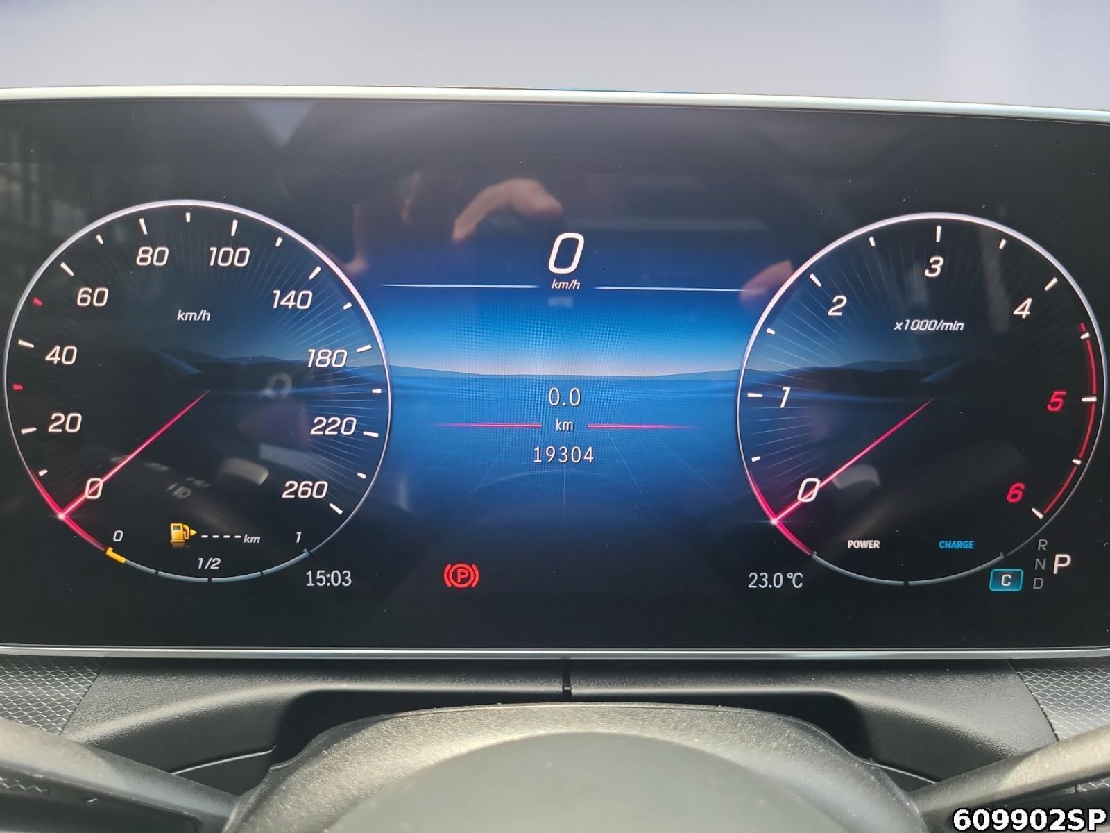 Fahrzeugabbildung Mercedes-Benz C 220 T d AMG Pano AHK Night Memory Lenkradhzg.