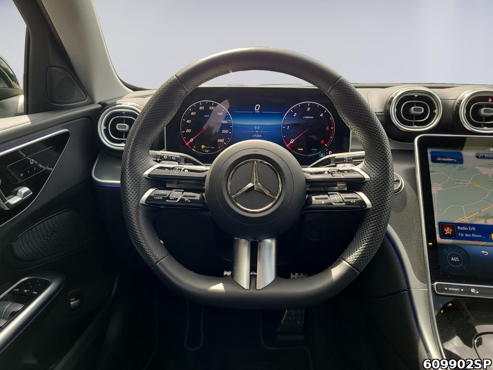 Fahrzeugabbildung Mercedes-Benz C 220 T d AMG Pano AHK Night Memory Lenkradhzg.
