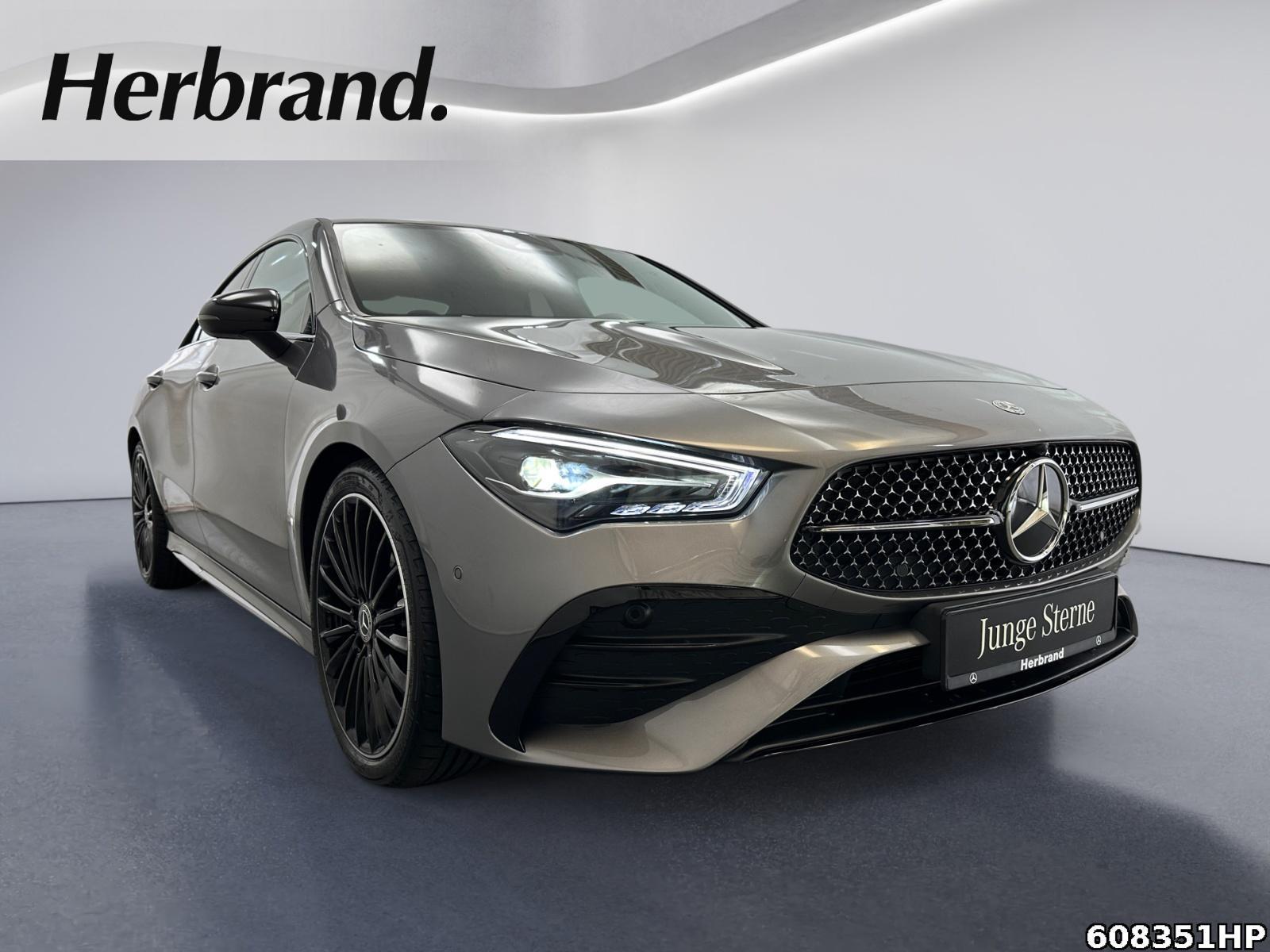 Fahrzeugabbildung Mercedes-Benz CLA 200 AMG DISTRONIC Night-Paket Rückfahrkamera