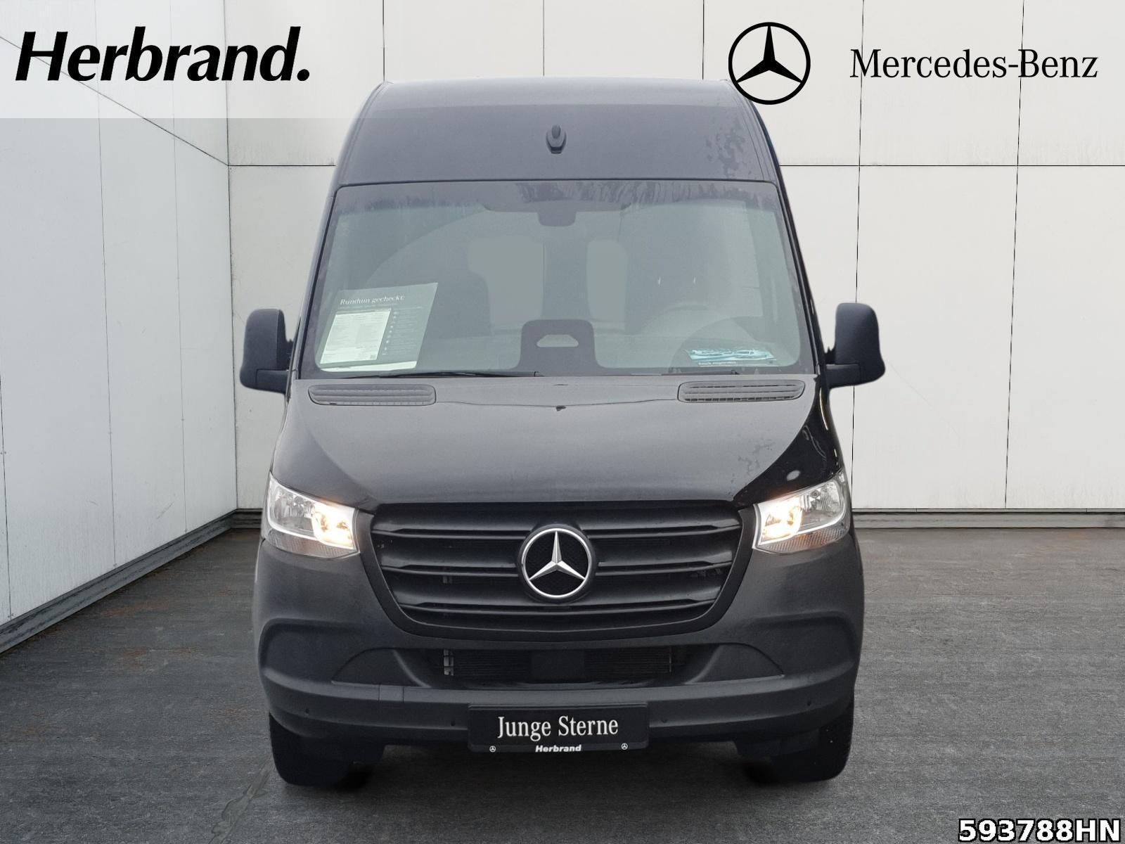 Fahrzeugabbildung Mercedes-Benz Sprinter 317 Tourer PRO L3H2 AHK*9-Sitz*Dachklim