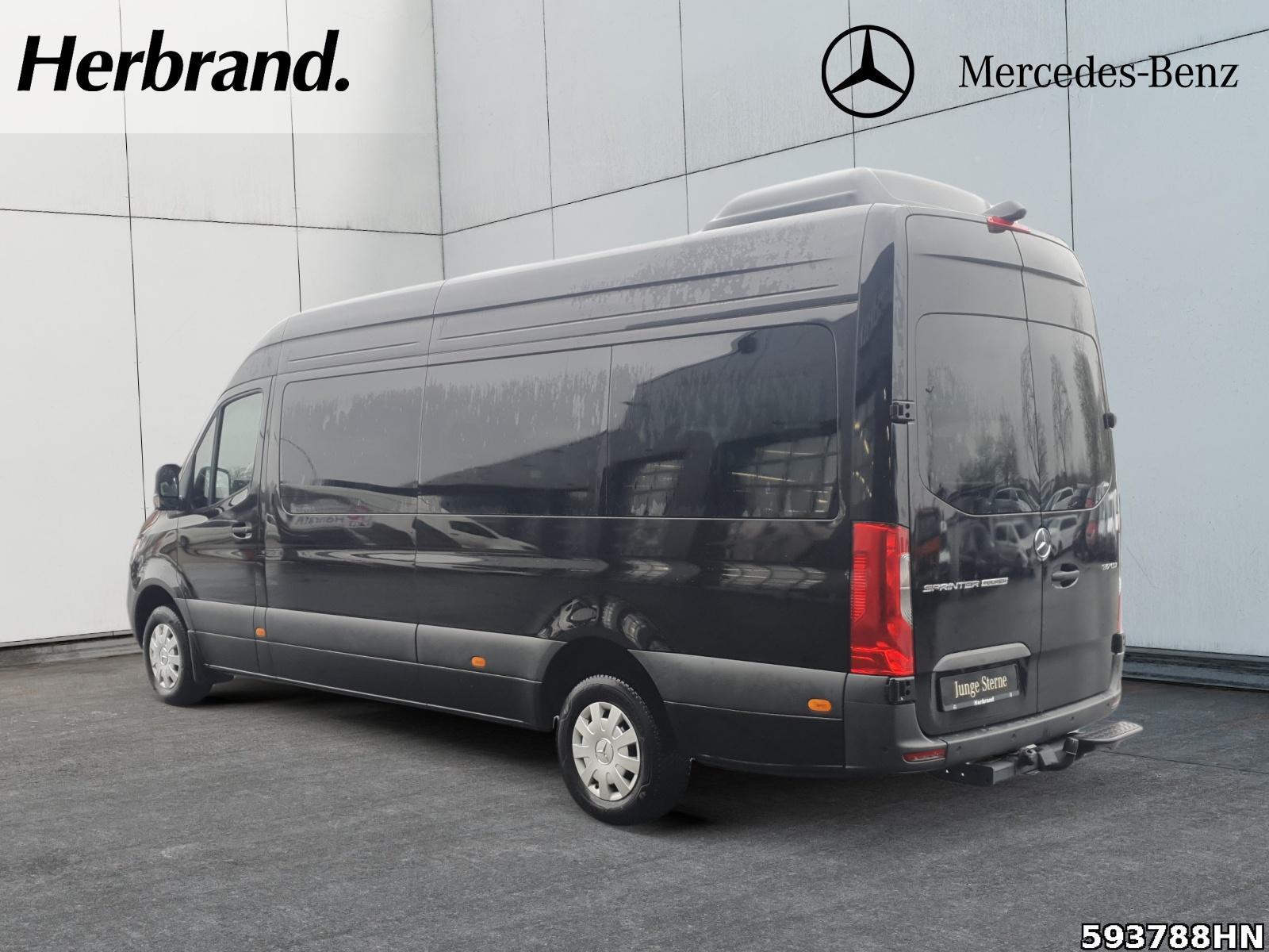 Fahrzeugabbildung Mercedes-Benz Sprinter 317 Tourer PRO L3H2 AHK*9-Sitz*Dachklim