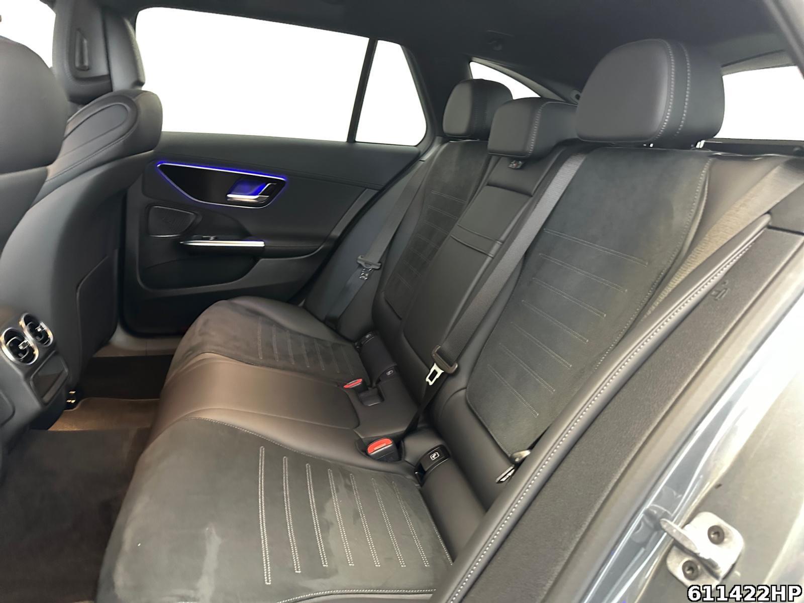 Fahrzeugabbildung Mercedes-Benz C 300 T AMG AHK Distronic Night Kamera Carplay