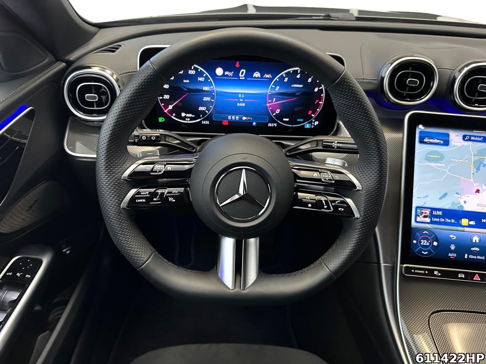 Fahrzeugabbildung Mercedes-Benz C 300 T AMG AHK Distronic Night Kamera Carplay