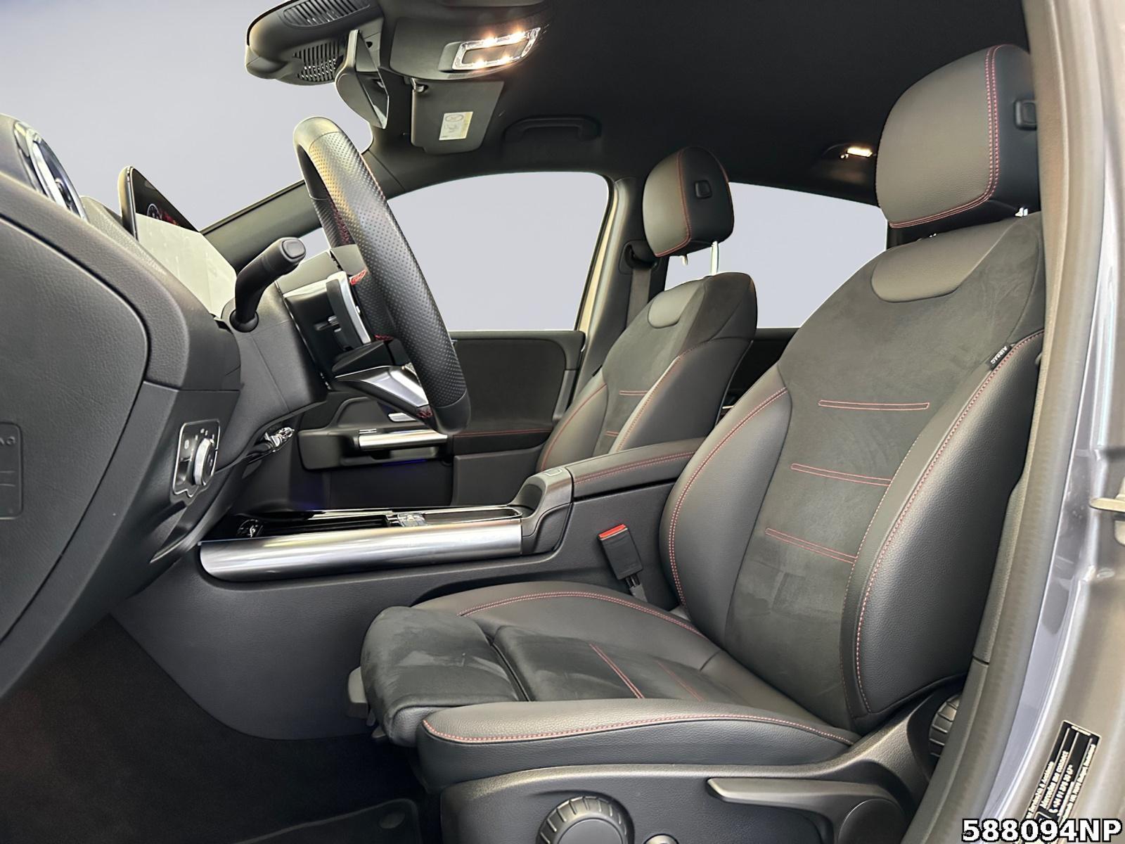 Fahrzeugabbildung Mercedes-Benz B 250 e AMG Line Night-Paket Ambientebeleuchtung