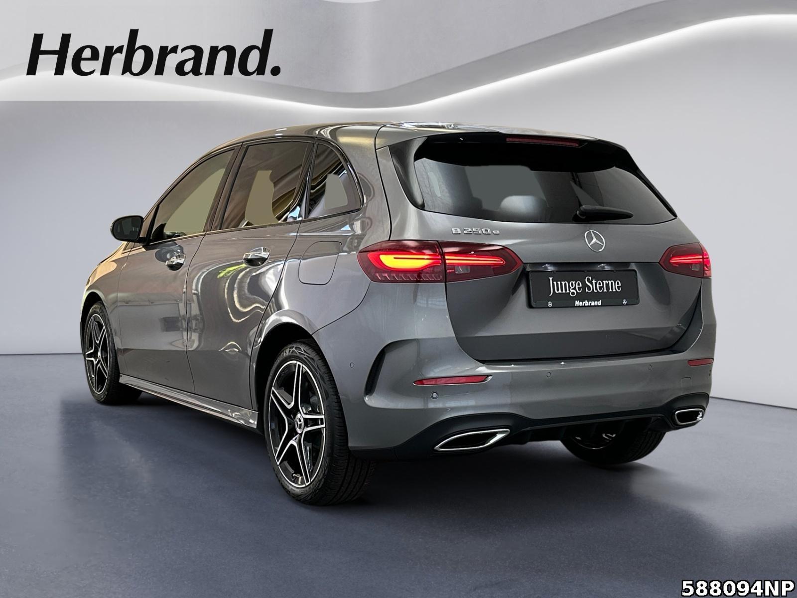 Fahrzeugabbildung Mercedes-Benz B 250 e AMG Line Night-Paket Ambientebeleuchtung