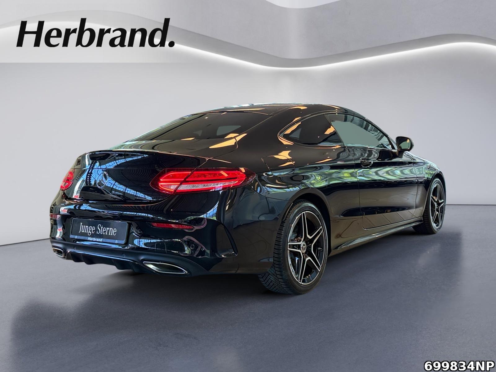 Fahrzeugabbildung Mercedes-Benz C 200 Coupé AMG Line Distronic Burmester Carplay