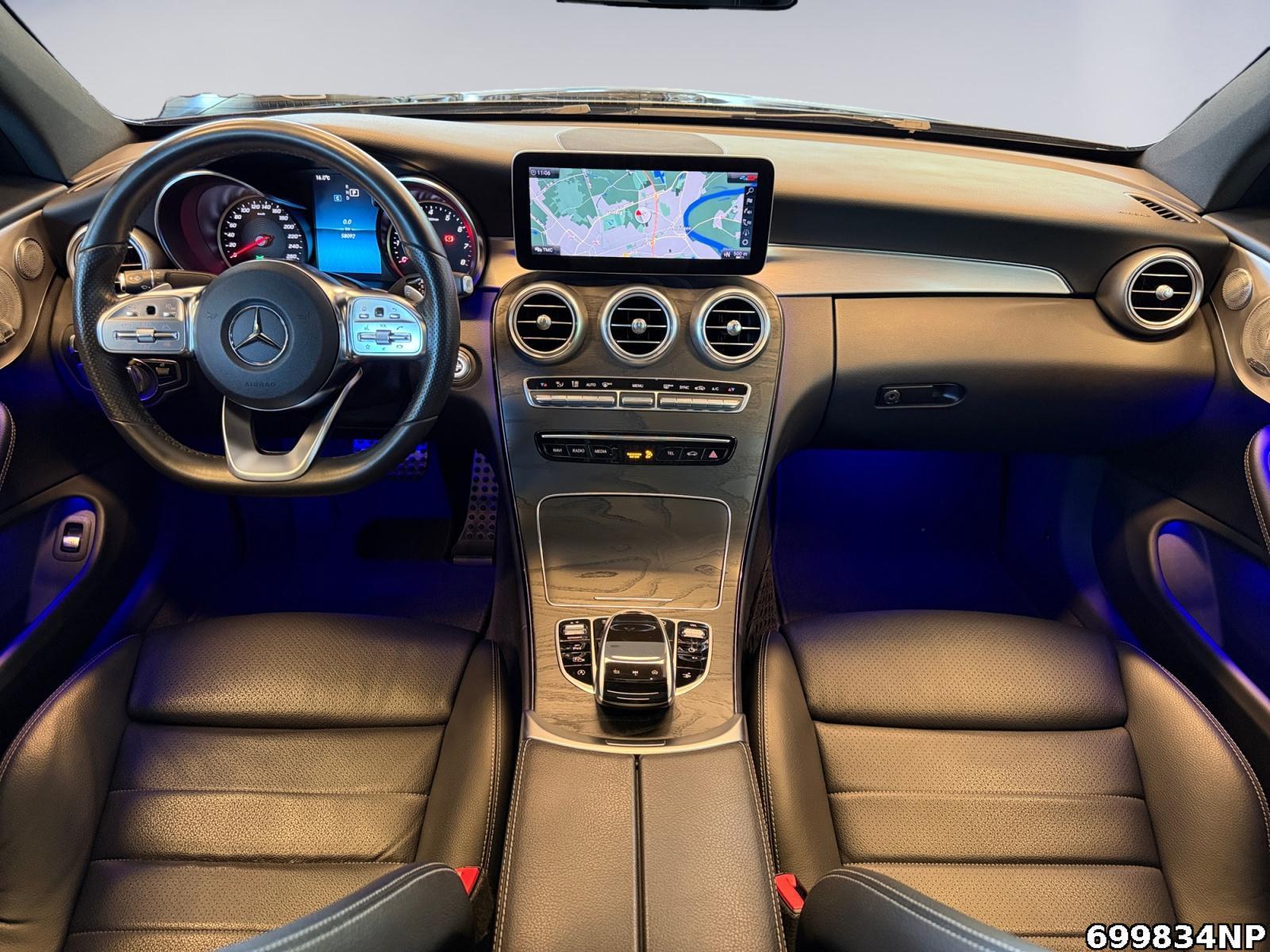 Fahrzeugabbildung Mercedes-Benz C 200 Coupé AMG Line Distronic Burmester Carplay
