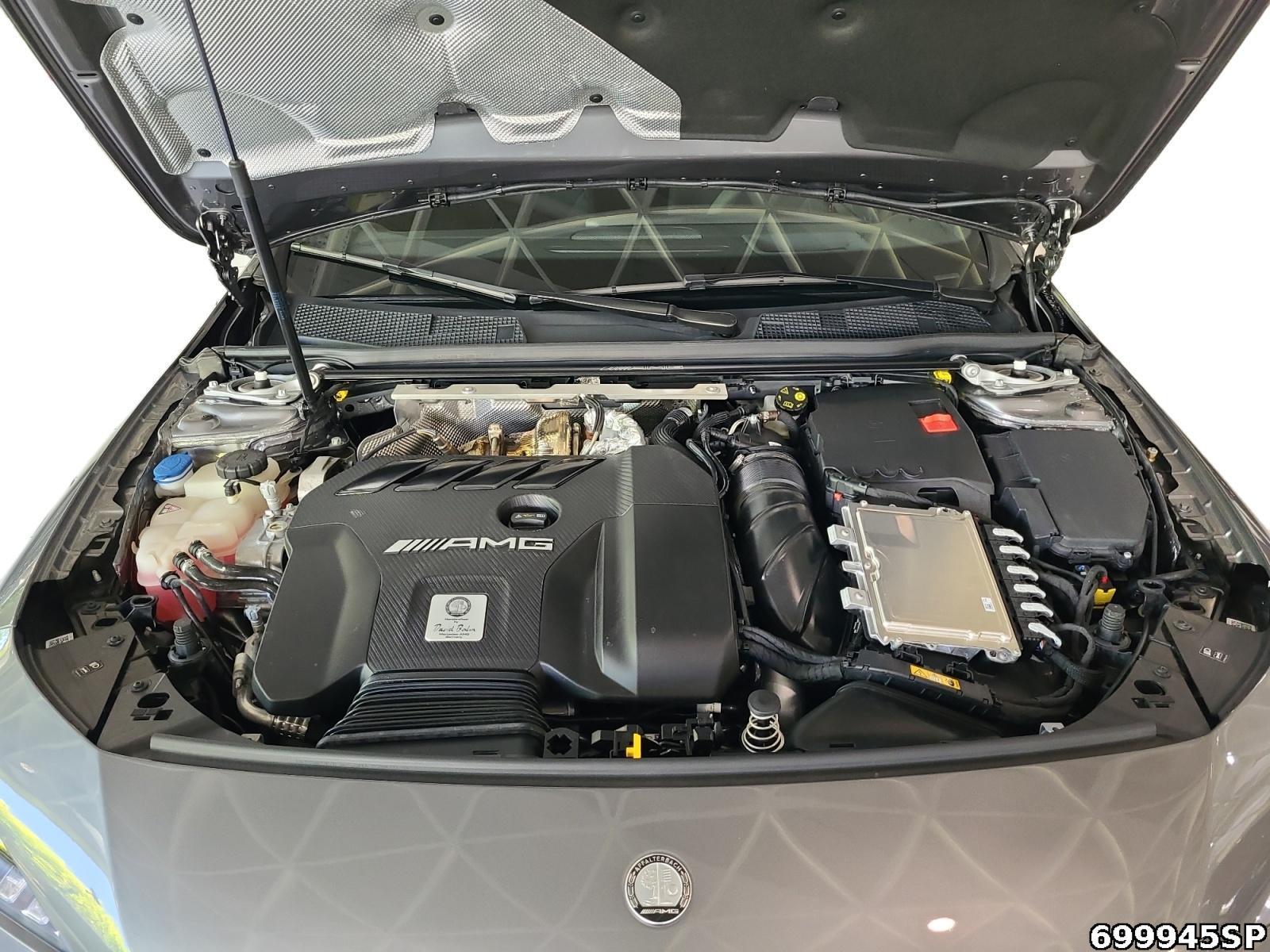 Fahrzeugabbildung Mercedes-Benz CLA 45 AMG S 4M+ Premium Plus Pano Burmester 360