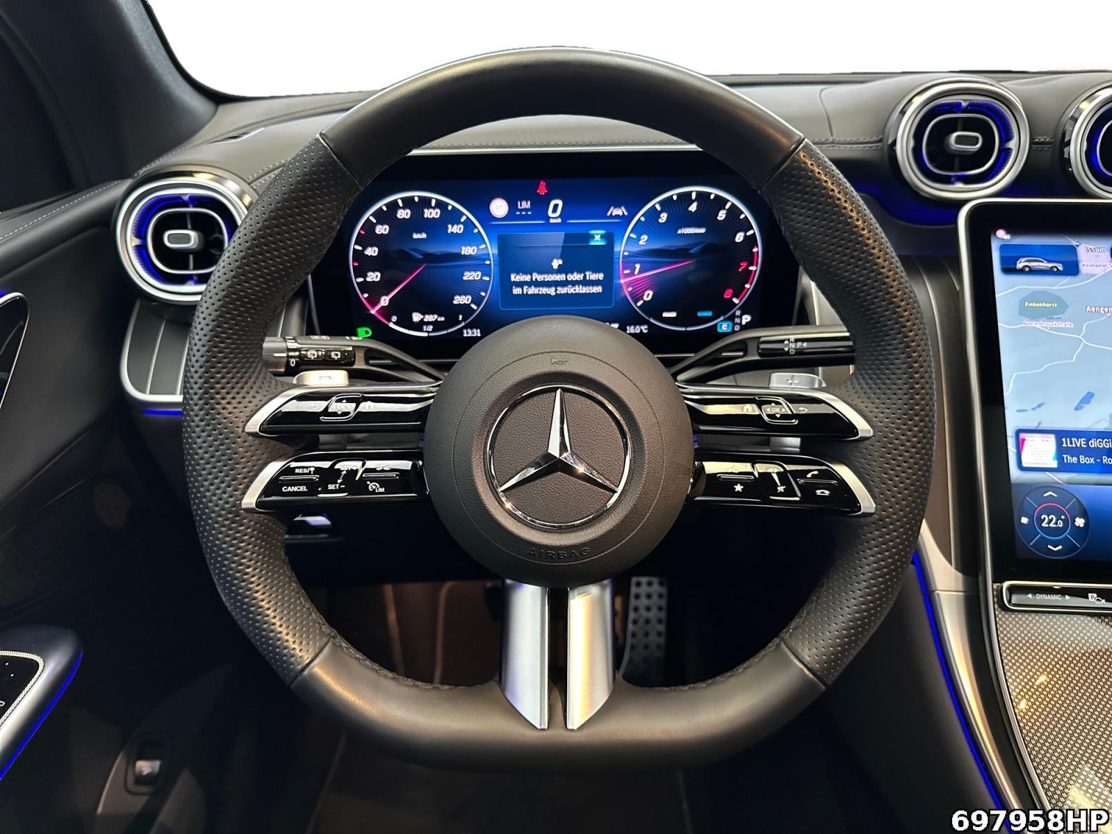 Fahrzeugabbildung Mercedes-Benz GLC 300 4M AMG Pano AHK Night Memory Carplay 20