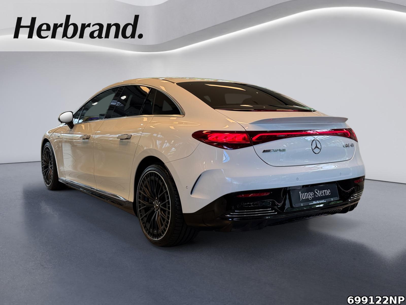 Fahrzeugabbildung Mercedes-Benz EQE 4M Airmatic Digital Distronic 360 21