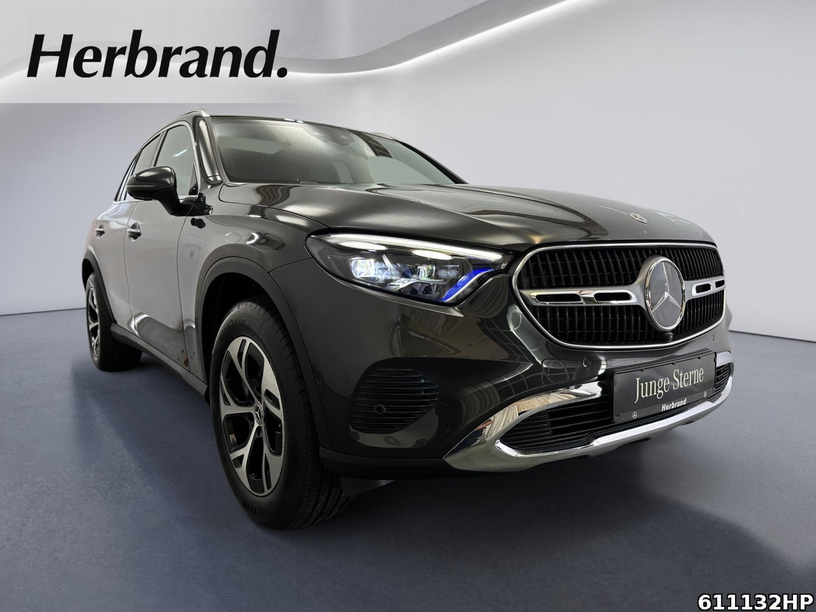 Fahrzeugabbildung Mercedes-Benz GLC 300 e 4M Avantgarde Pano AHK Digital-Light