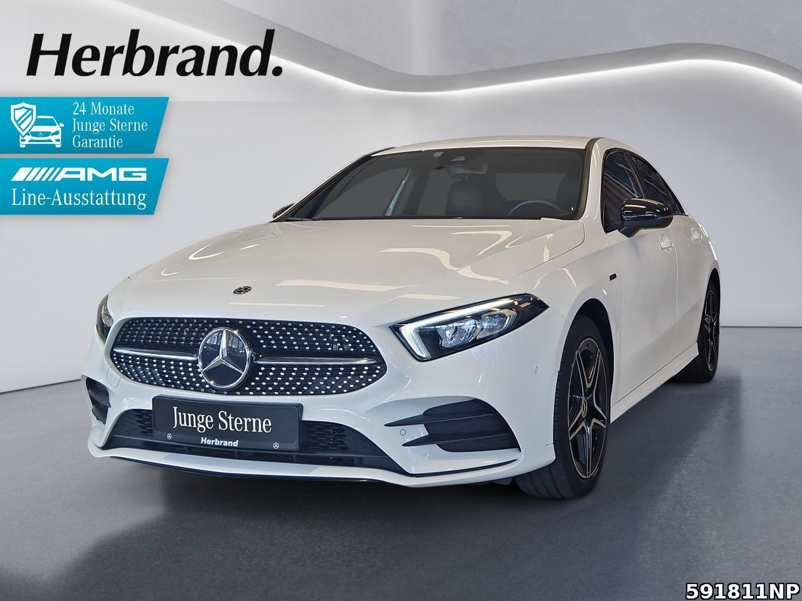 Mercedes-Benz A 250 Limousine AMG Night LED Kamera 18
