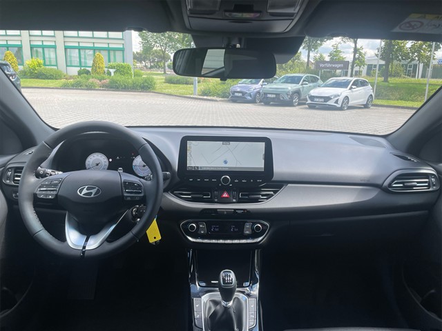 Fahrzeugabbildung Hyundai i30 Kombi ADVANTAGE