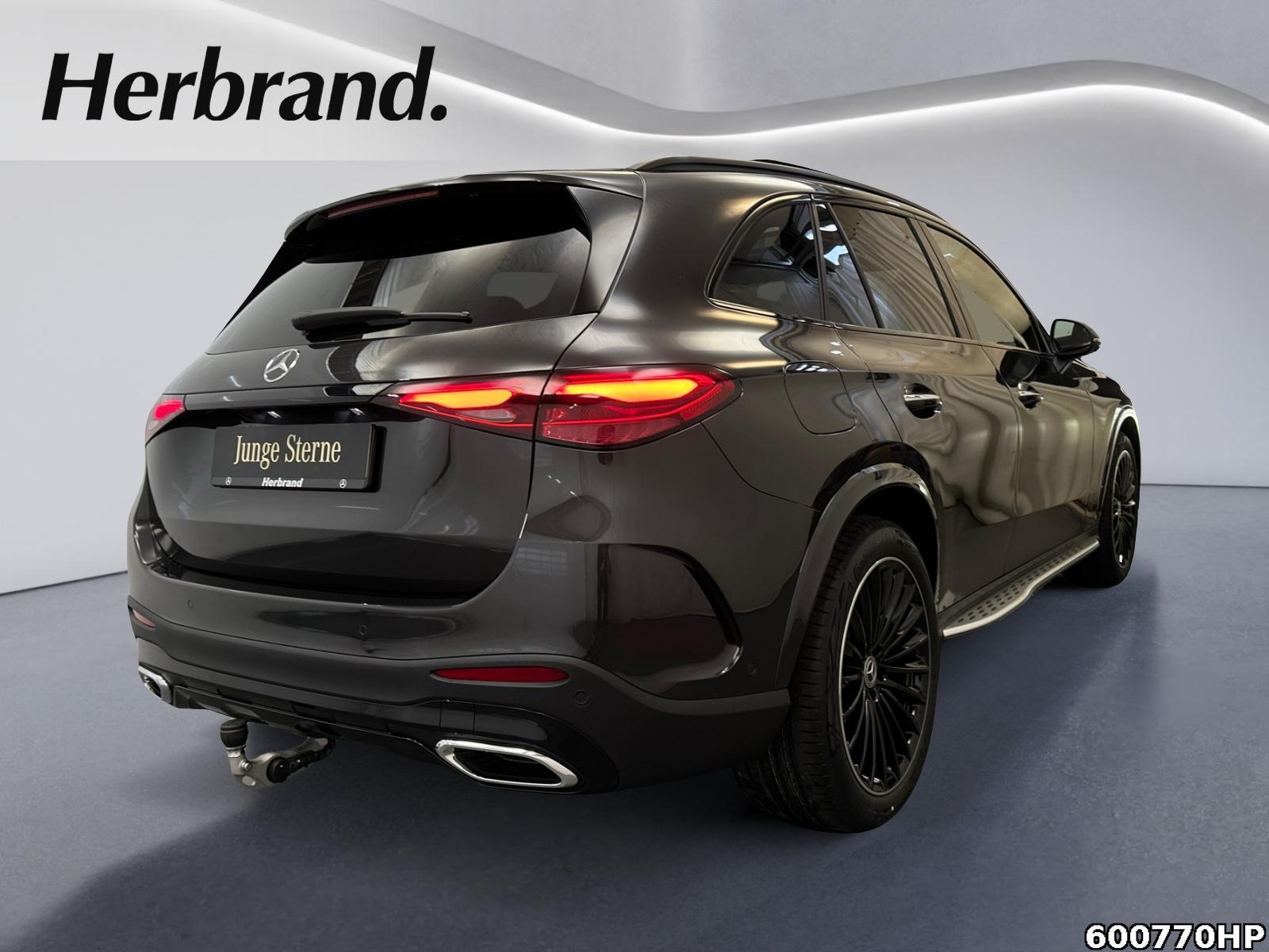 Fahrzeugabbildung Mercedes-Benz GLC 220 AMG Night PanoSD AHK HUD KeylessGO 360°