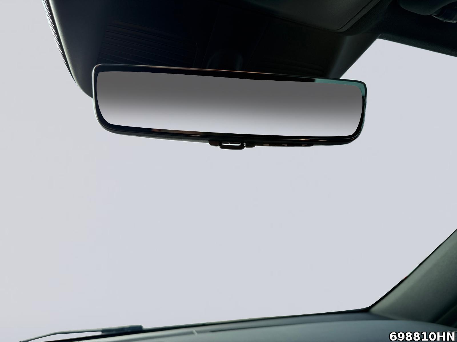 Fahrzeugabbildung Mercedes-Benz V 300 AV/L *AMG*AHK*Pano*Distronic*4x4*Burmester