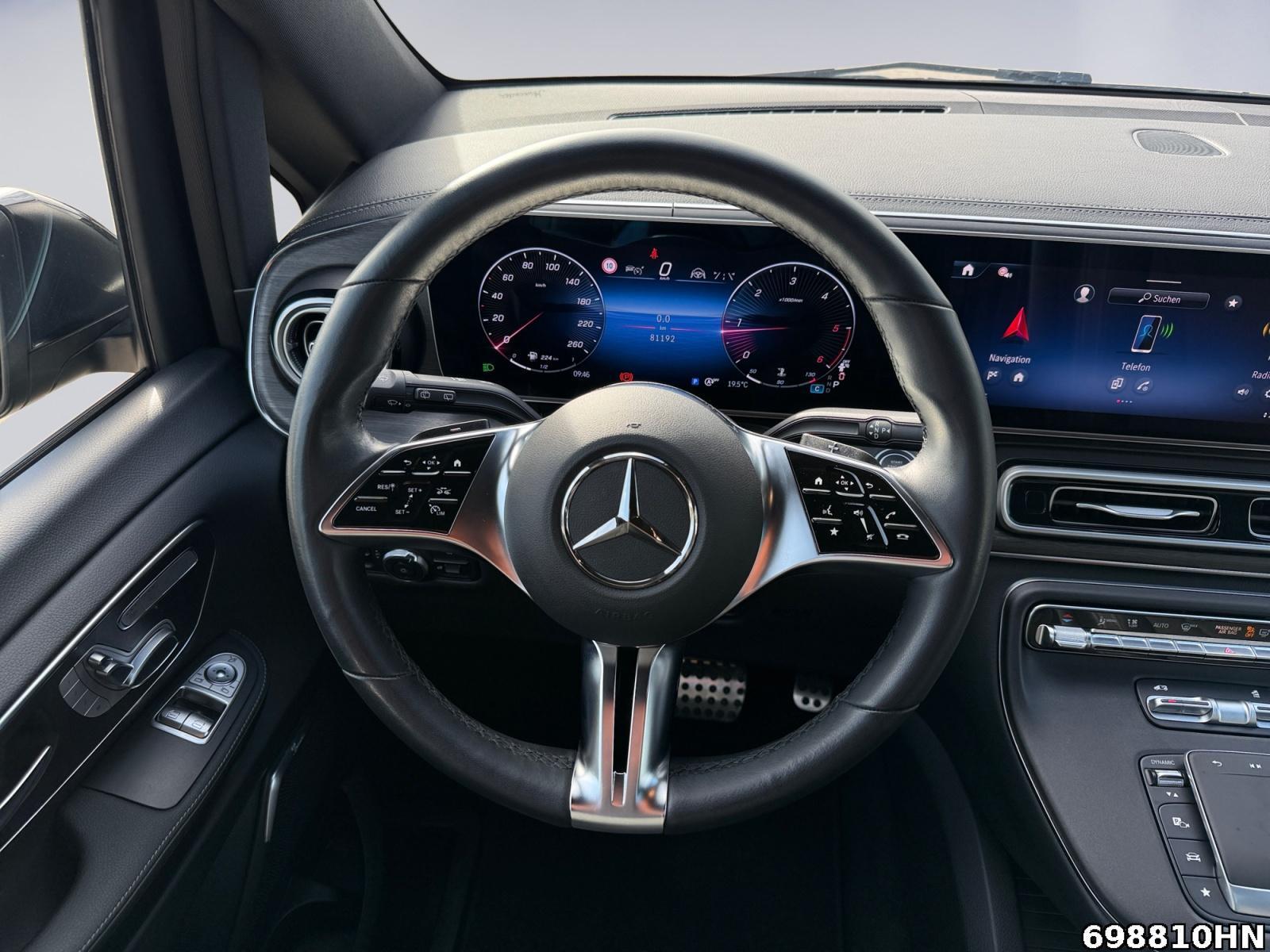 Fahrzeugabbildung Mercedes-Benz V 300 AV/L *AMG*AHK*Pano*Distronic*4x4*Burmester