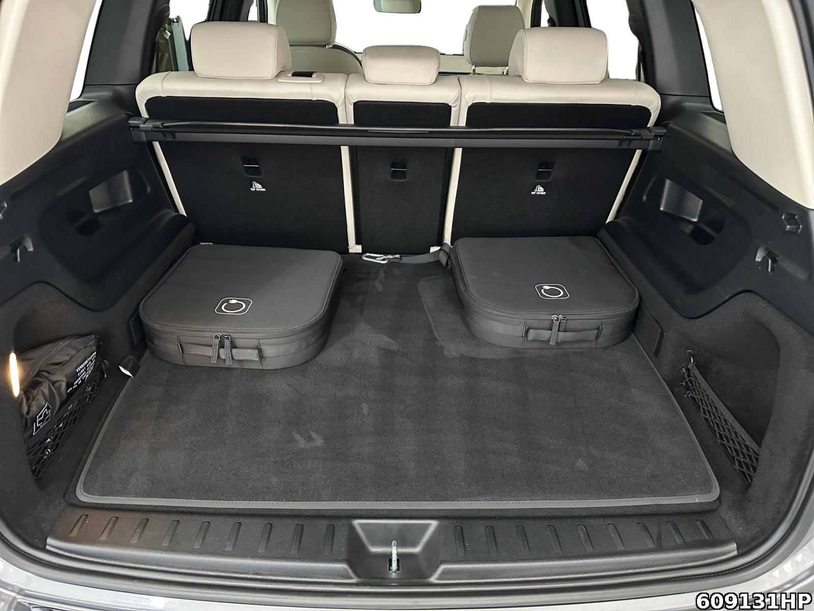 Fahrzeugabbildung Mercedes-Benz EQB 4M Progressive AHK Ambiente Kamera LED.