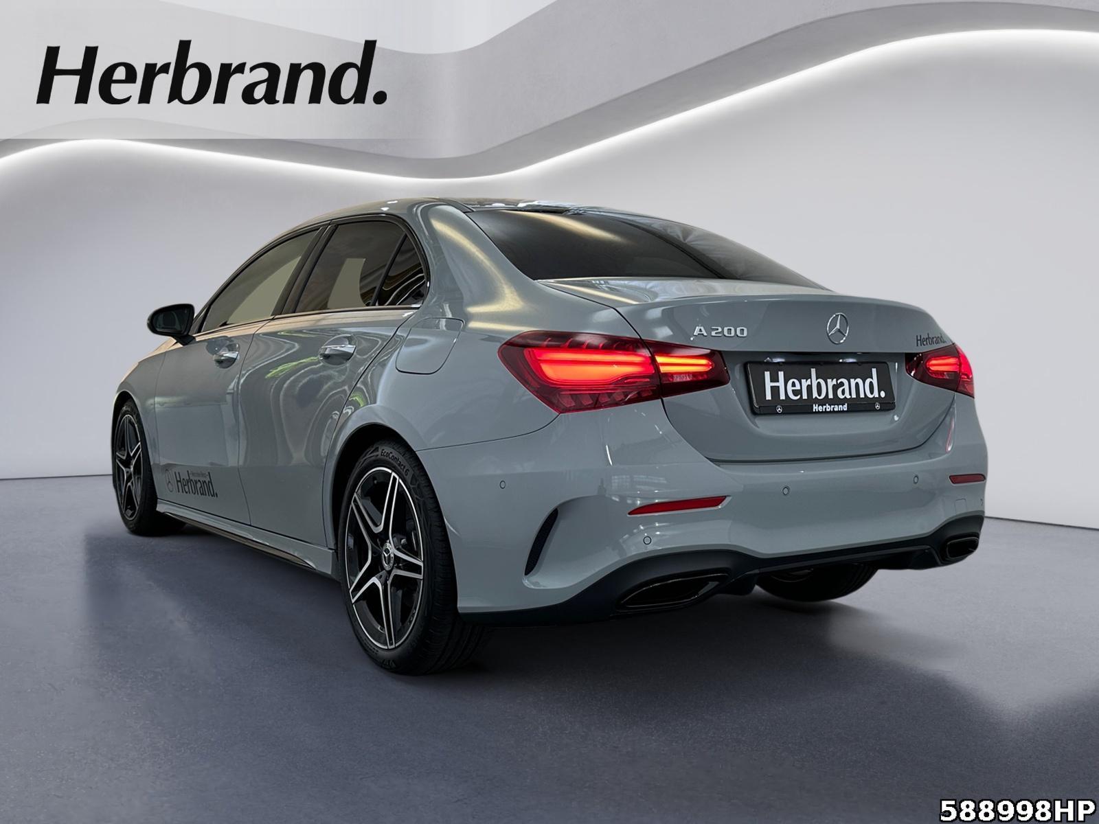 Fahrzeugabbildung Mercedes-Benz A 200 Limousine +AMG+AHK+NIGHT+STANDHZG+ADVANCED