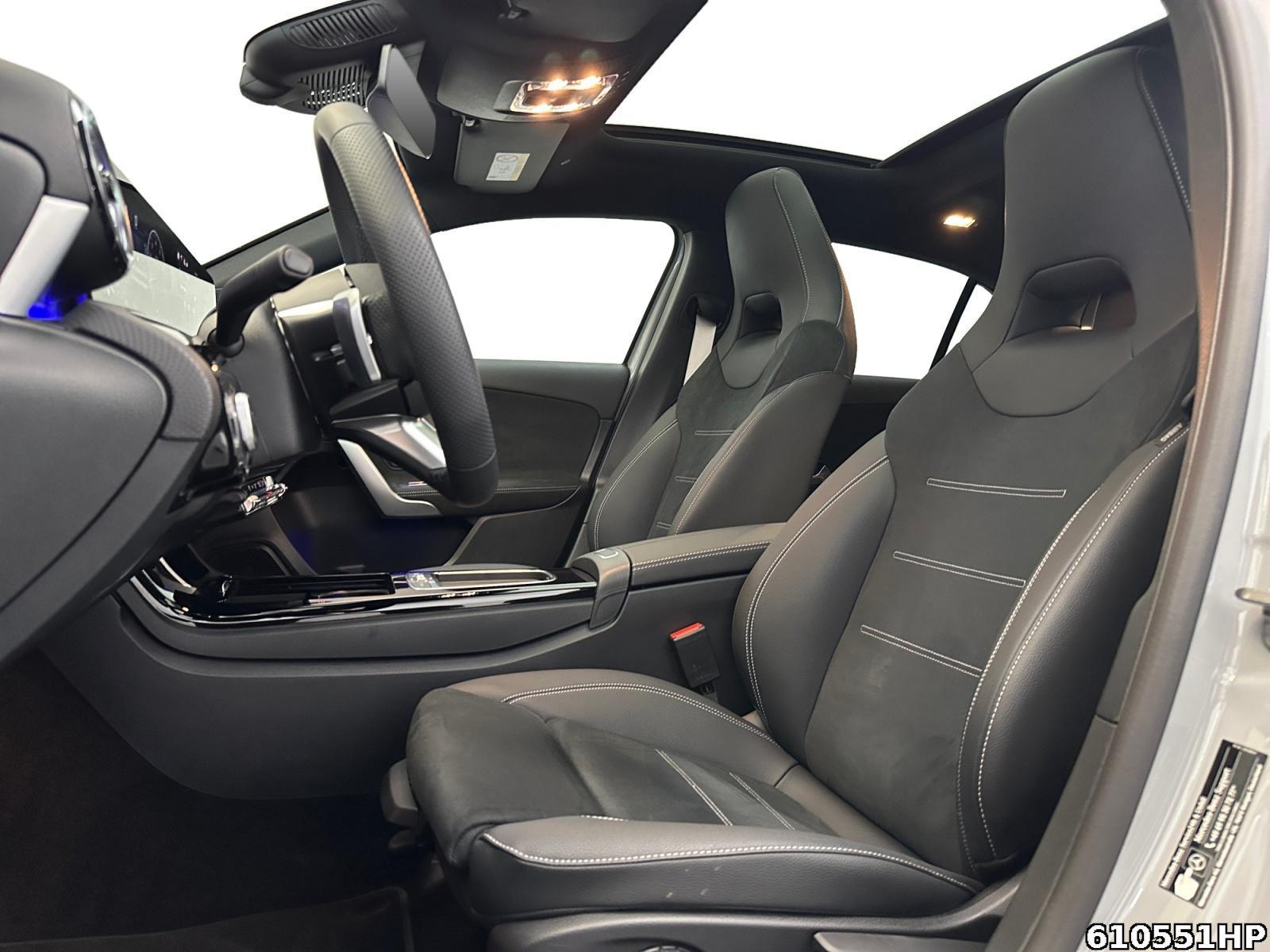 Fahrzeugabbildung Mercedes-Benz A 180 AMG Special Edit. Panodach Kamera Multib.