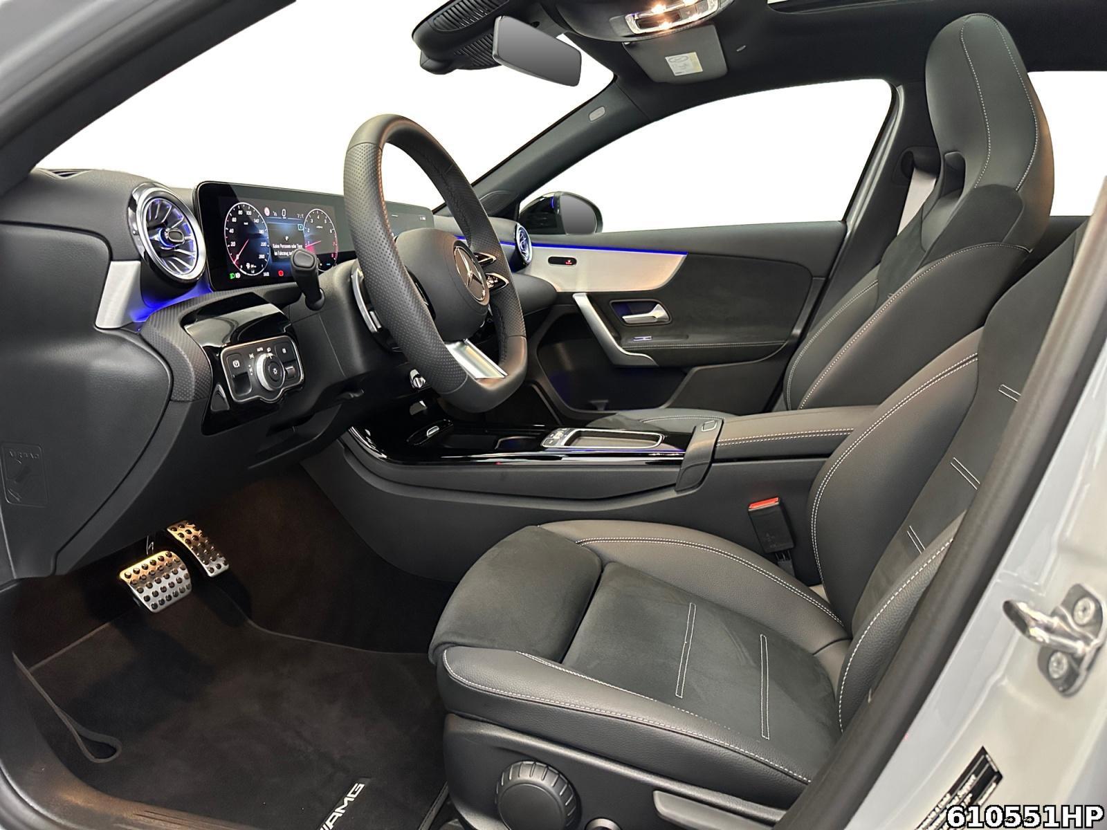 Fahrzeugabbildung Mercedes-Benz A 180 AMG Special Edit. Panodach Kamera Multib.