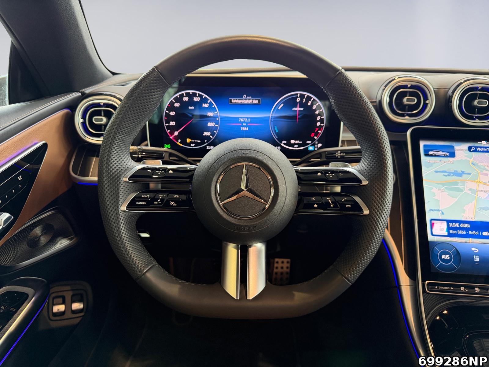 Fahrzeugabbildung Mercedes-Benz CLE 300 e AMG NIGHT DIGITAL BURMESTER PANO 360°