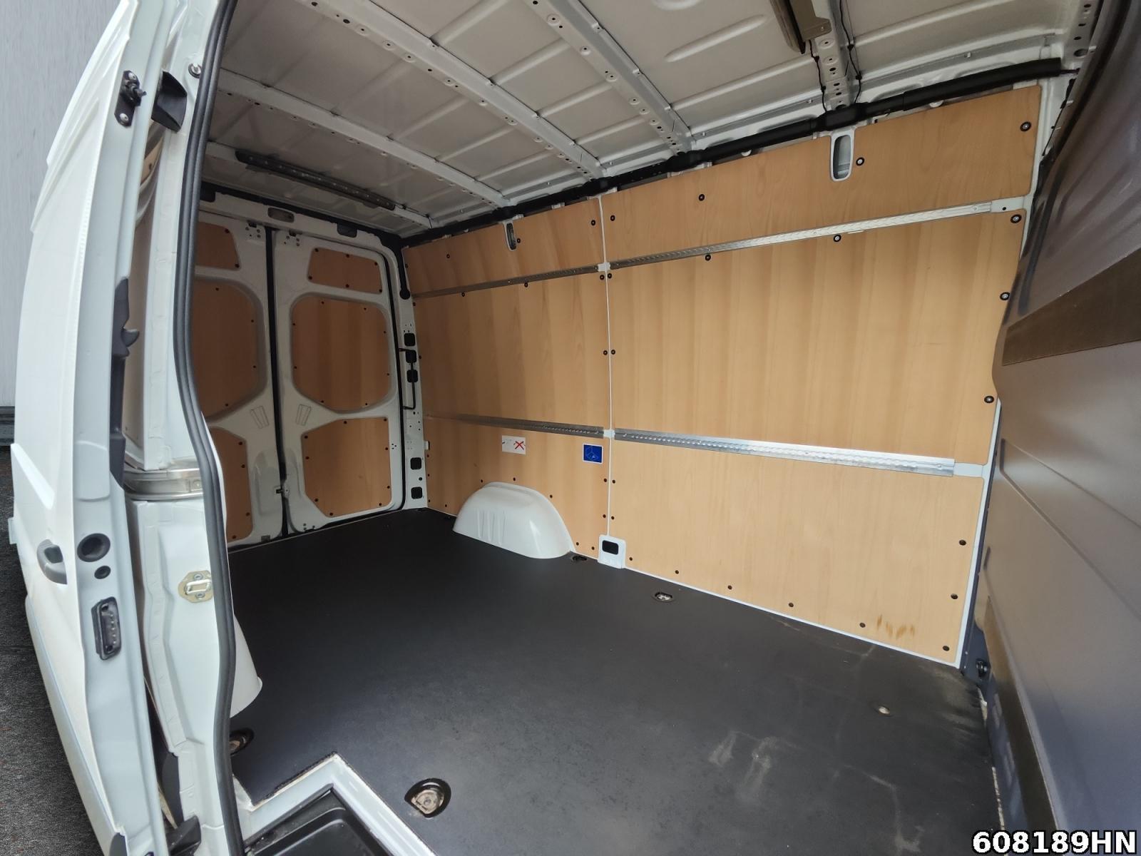 Fahrzeugabbildung Mercedes-Benz Sprinter 317 CDI Kasten*L2H2*Schwingsitz*Kamera