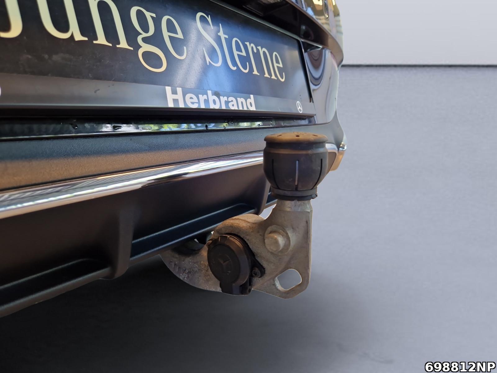 Fahrzeugabbildung Mercedes-Benz CLE 300 4M AMG Pano Burmester AHK 360° Leder