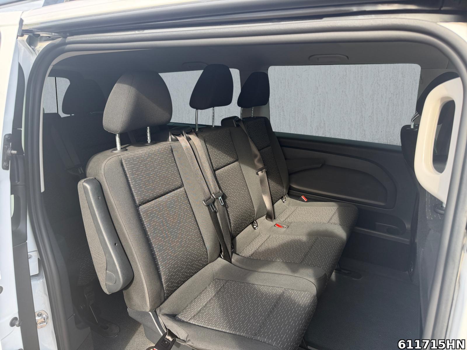 Fahrzeugabbildung Mercedes-Benz Vito 114 CDI *Automatik*Kamera*9-Sitzer*SHZ*