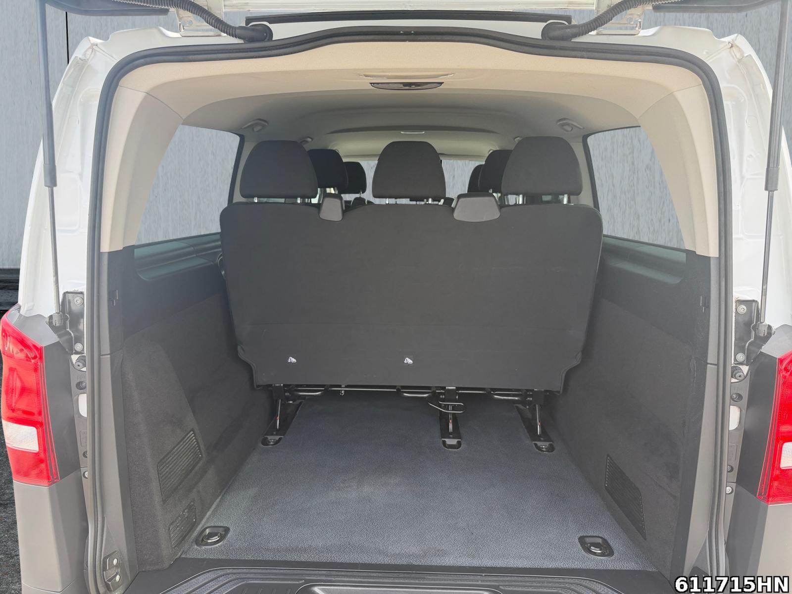 Fahrzeugabbildung Mercedes-Benz Vito 114 CDI *Automatik*Kamera*9-Sitzer*SHZ*