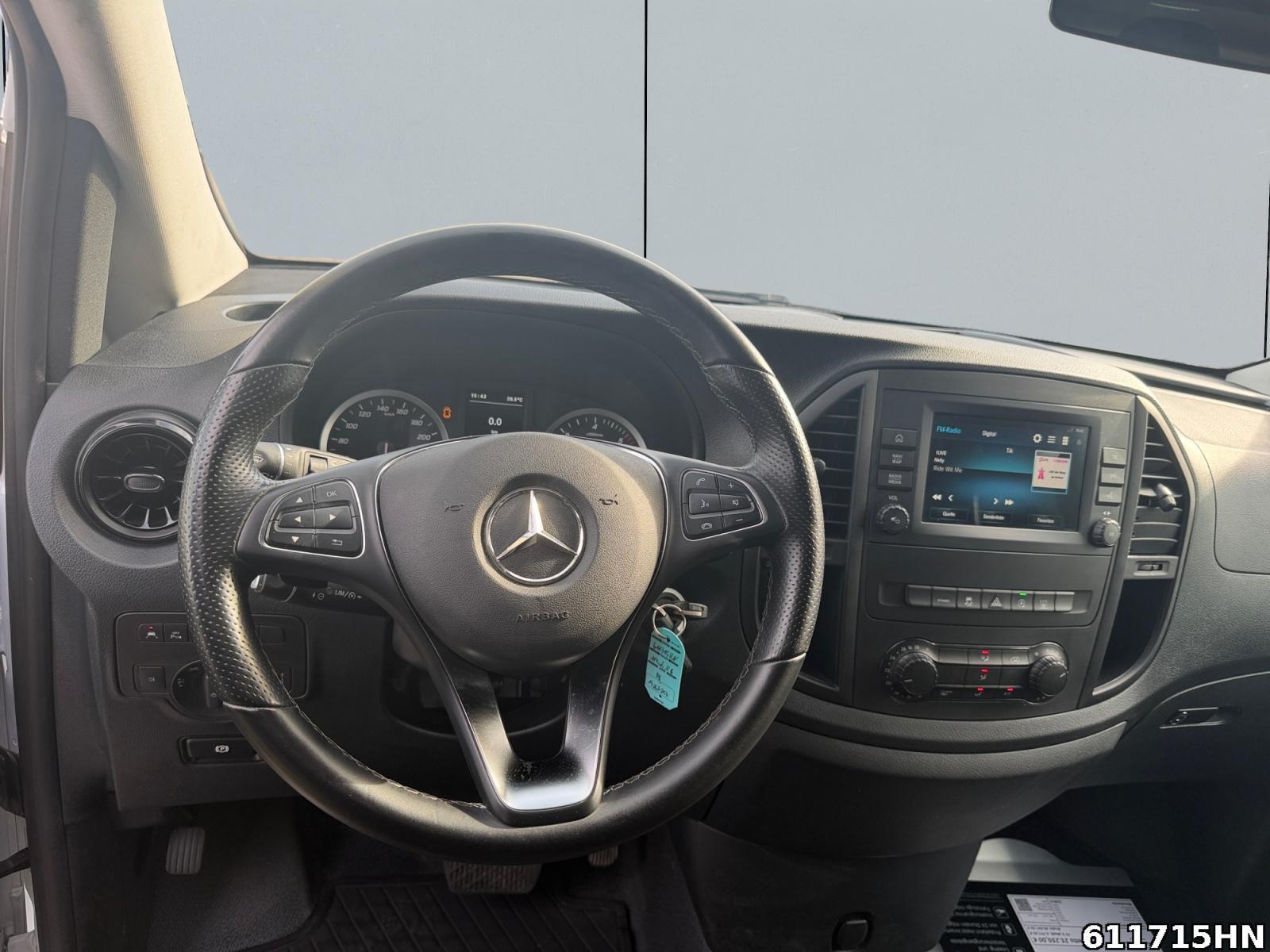 Fahrzeugabbildung Mercedes-Benz Vito 114 CDI *Automatik*Kamera*9-Sitzer*SHZ*