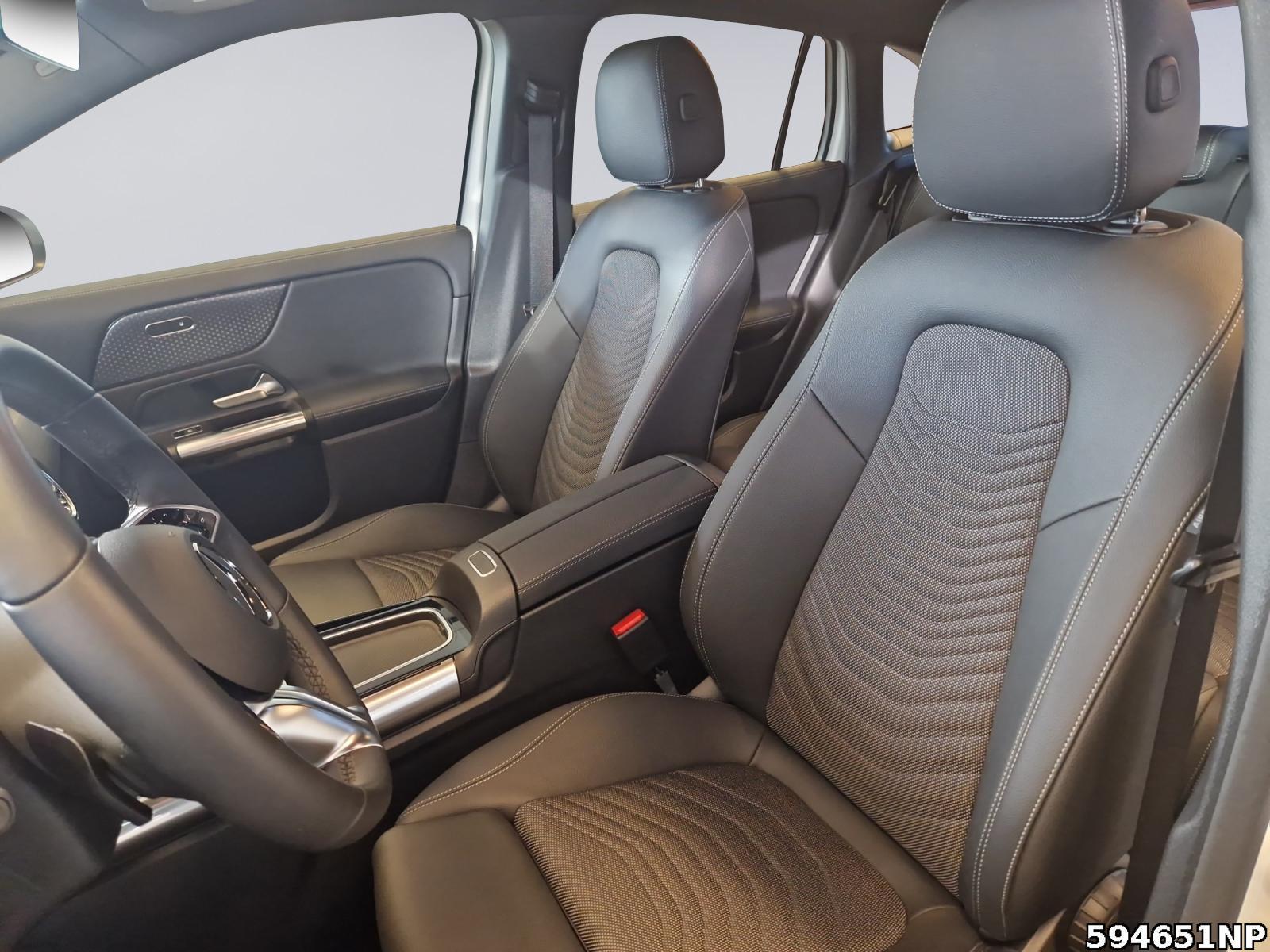 Fahrzeugabbildung Mercedes-Benz GLA 200 Progressive AHK Kamera THERMOTRONIC