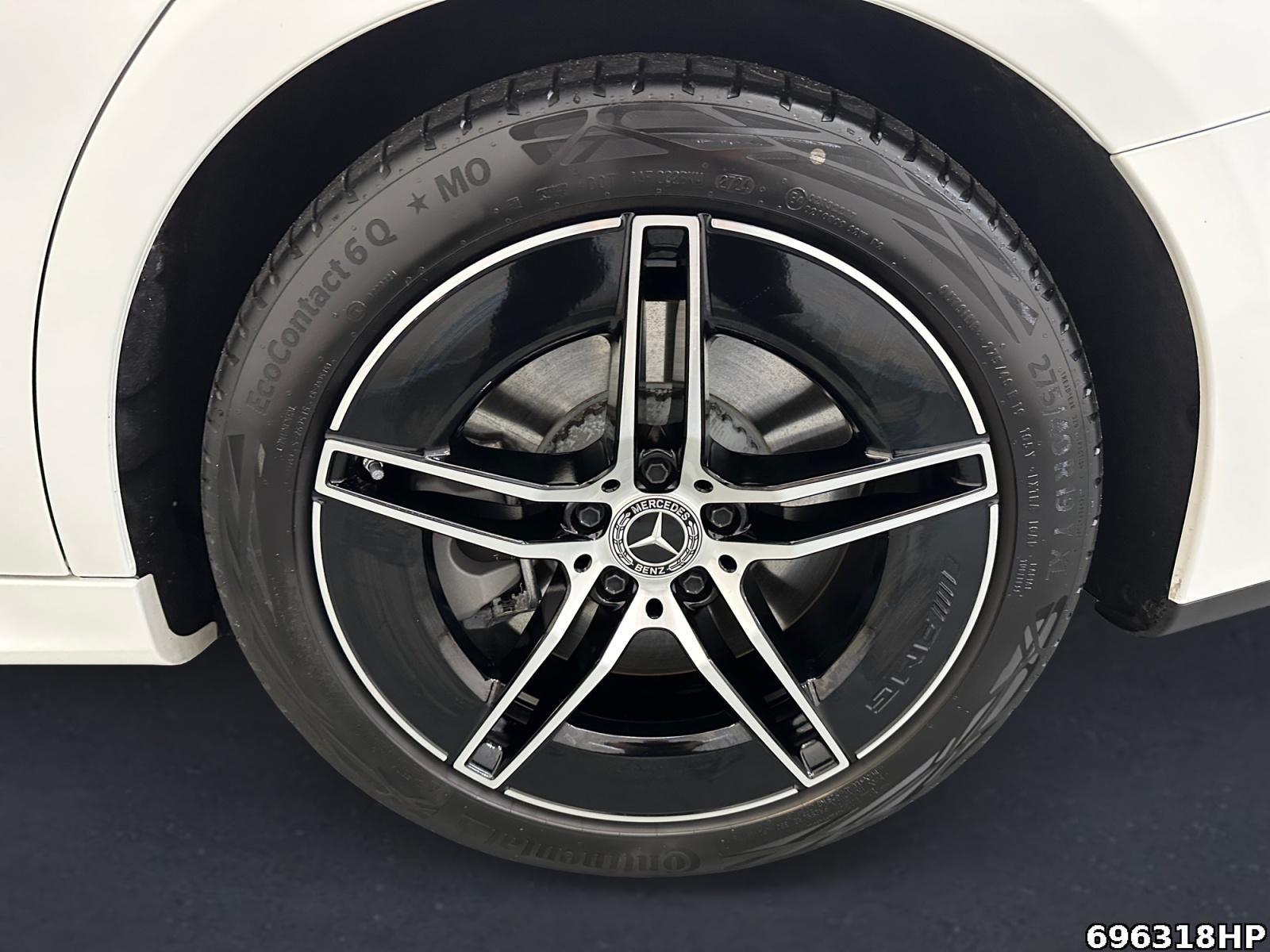 Fahrzeugabbildung Mercedes-Benz E 300 e T AMG Night 360°Pano AHK DIGITAL LIGHT