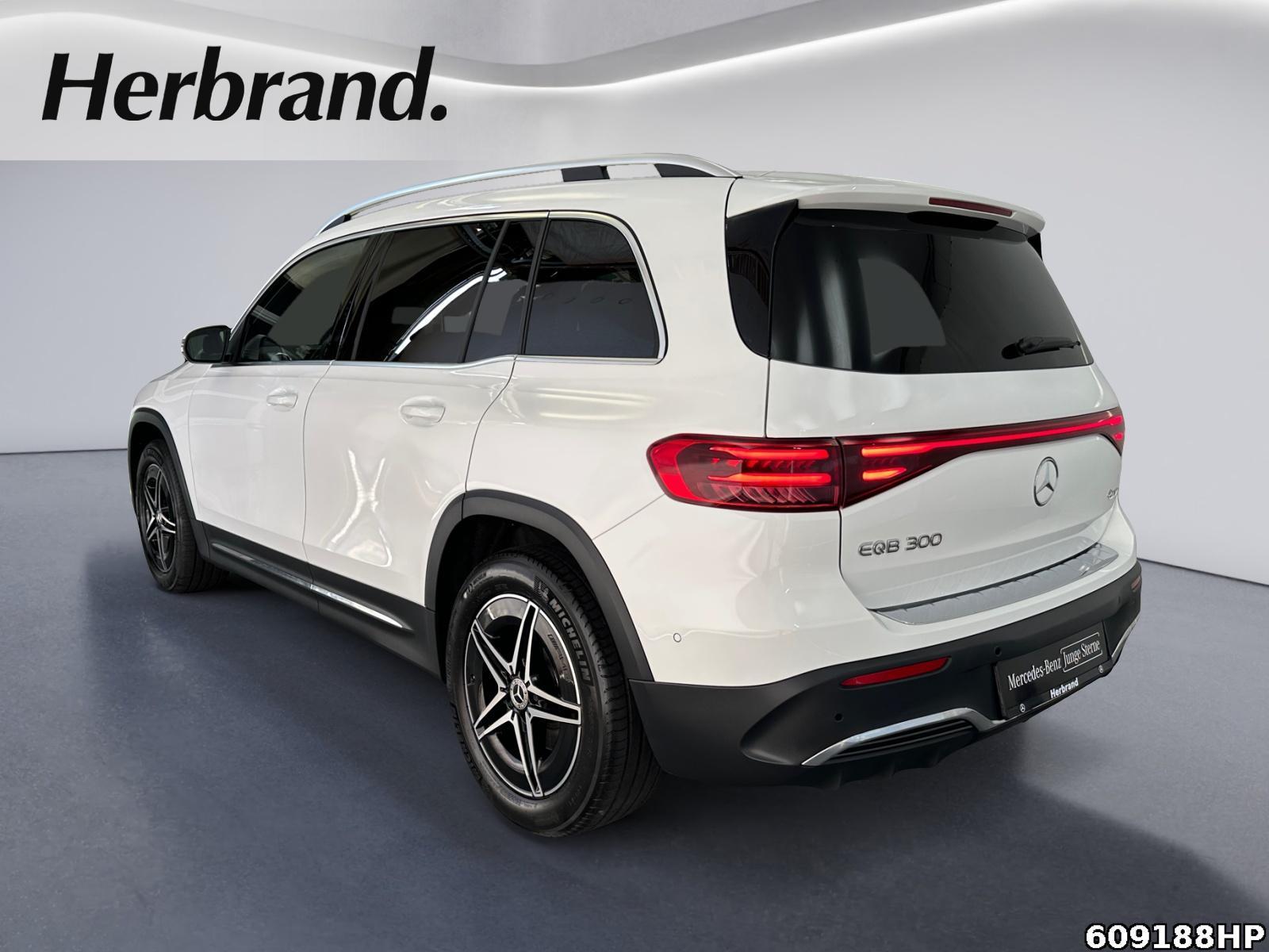 Fahrzeugabbildung Mercedes-Benz EQB 4M AMG AHK DISTRONIC 360° Ambiente LED.
