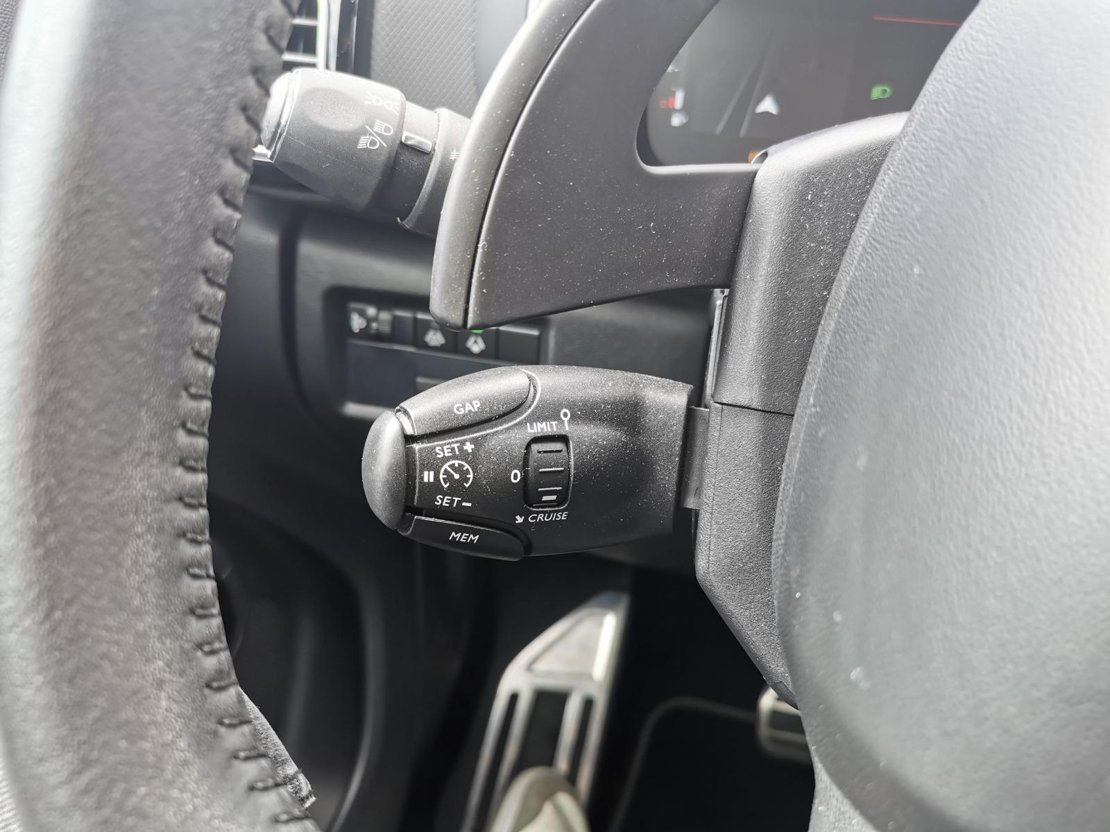 Fahrzeugabbildung Citroën C5 Aircross Shine+NAVI+SHZ+USB+LED+ACC+AWR+