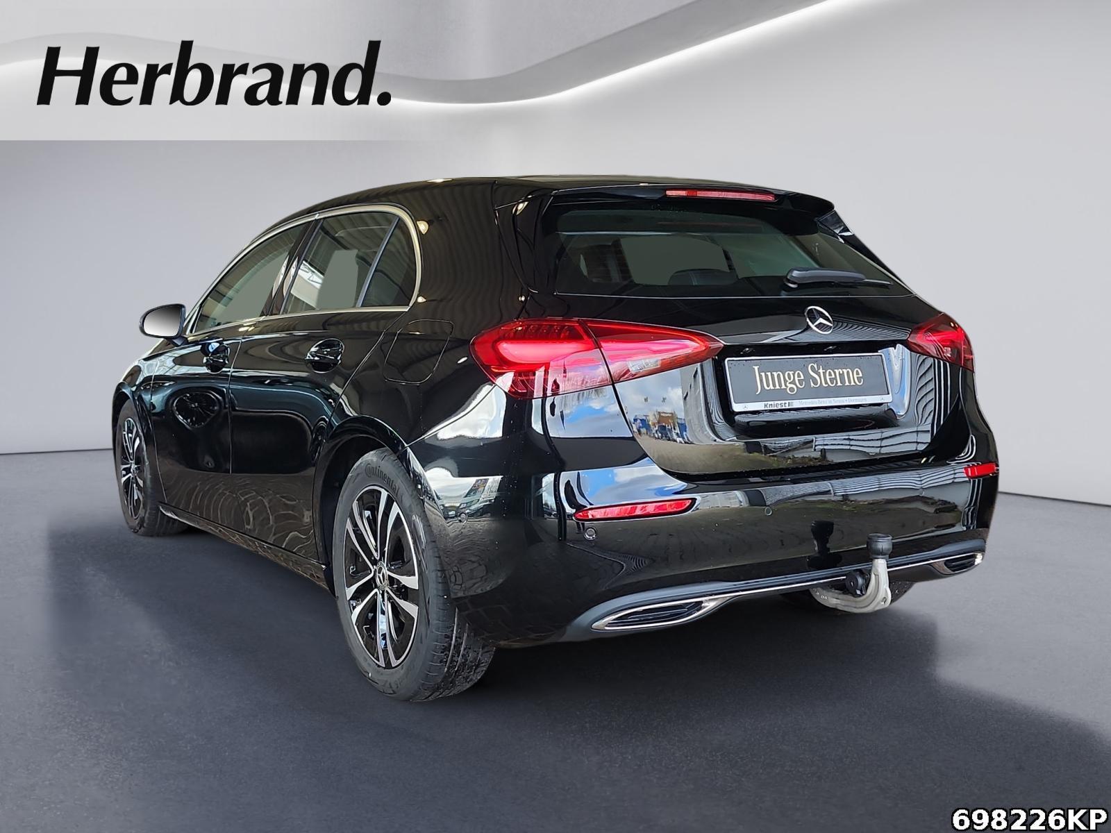 Fahrzeugabbildung Mercedes-Benz A 180 Progressive AHK Kamera Lenkradhzg.