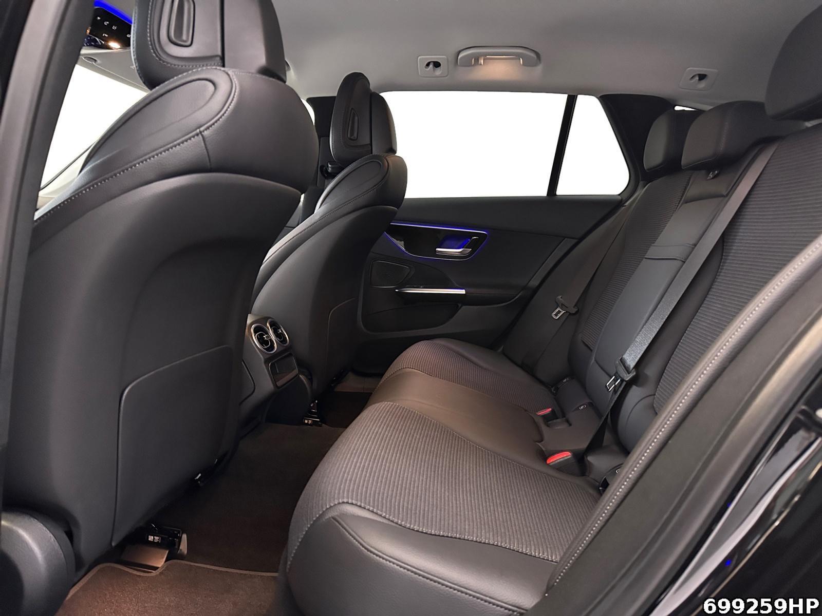 Fahrzeugabbildung Mercedes-Benz C 220 d T Avantgarde AHK LED Totw. Ambiente