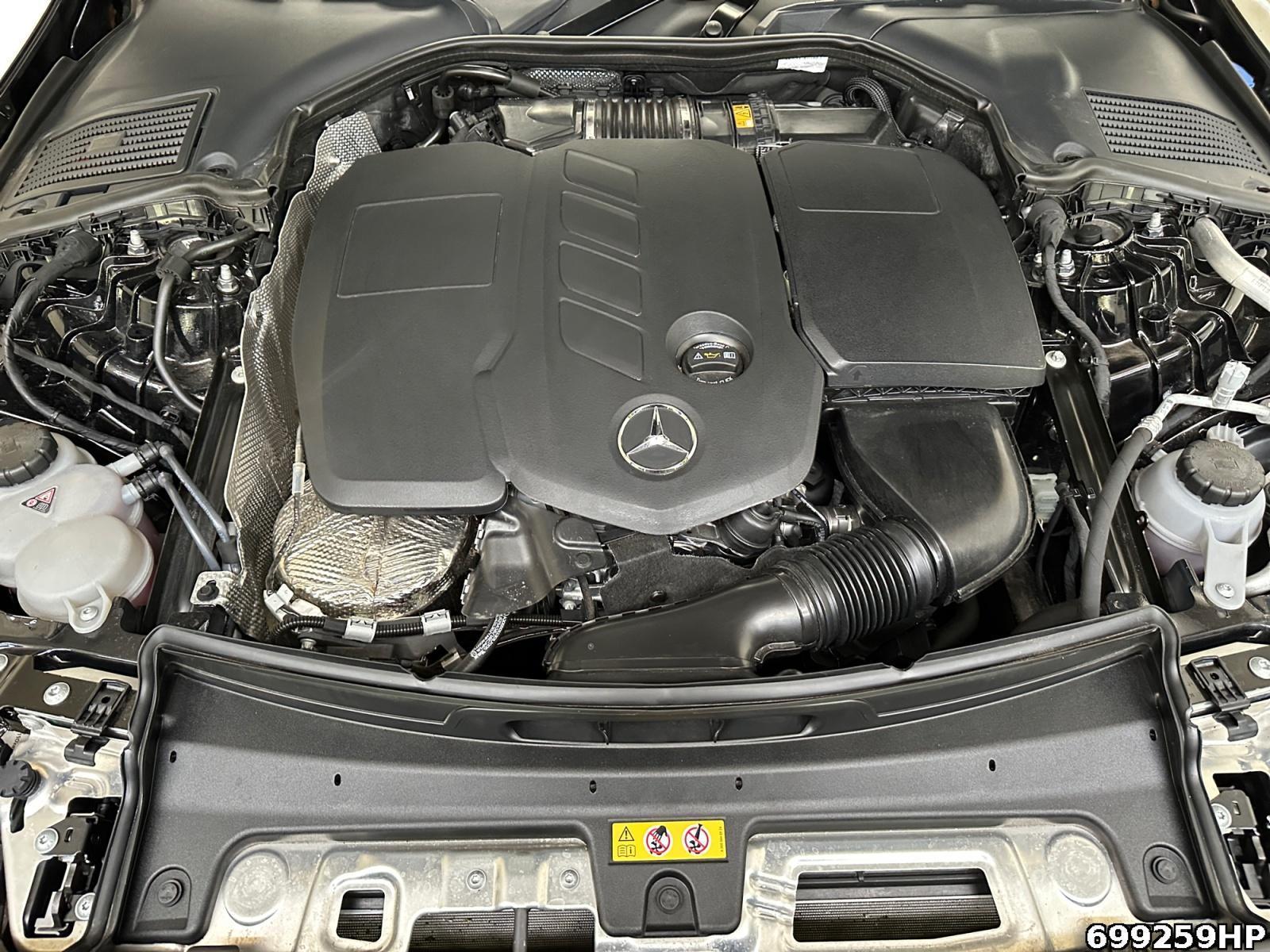 Fahrzeugabbildung Mercedes-Benz C 220 d T Avantgarde AHK LED Totw. Ambiente