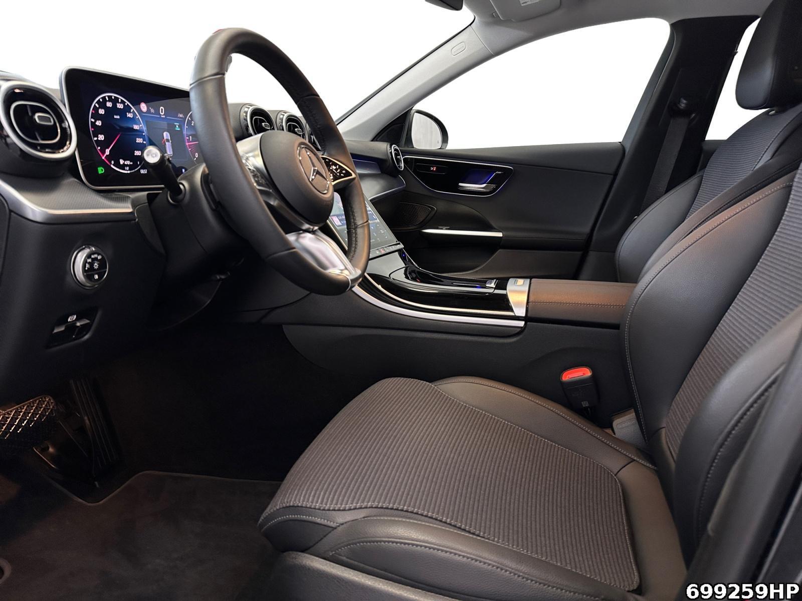 Fahrzeugabbildung Mercedes-Benz C 220 d T Avantgarde AHK LED Totw. Ambiente