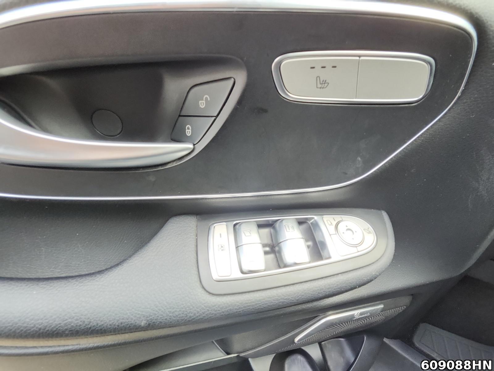 Fahrzeugabbildung Mercedes-Benz V 300 d Kompakt 4M*EDIITON 2023*Airmatic*AMG*