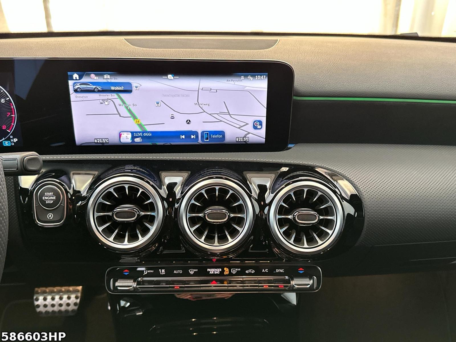 Fahrzeugabbildung Mercedes-Benz A 200 AMG AHK DISTRONIC AMG18