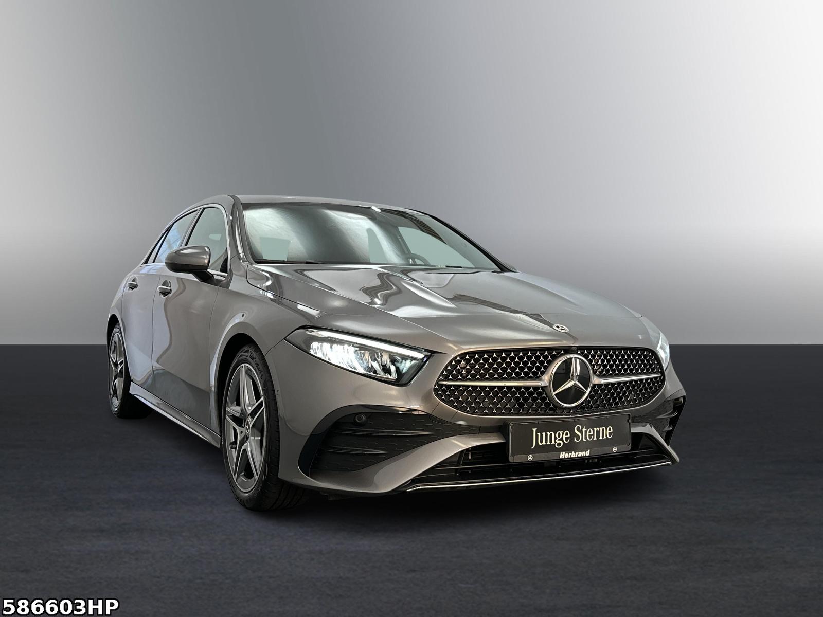 Fahrzeugabbildung Mercedes-Benz A 200 AMG AHK DISTRONIC AMG18