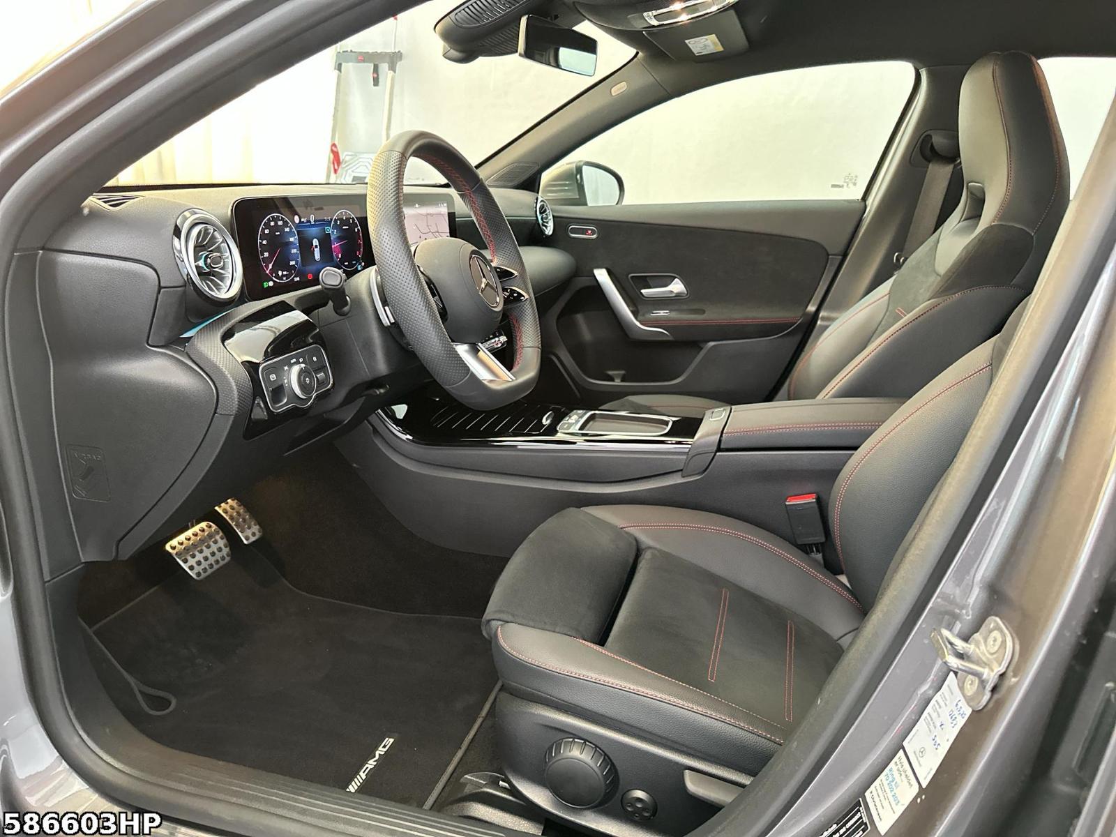 Fahrzeugabbildung Mercedes-Benz A 200 AMG AHK DISTRONIC AMG18