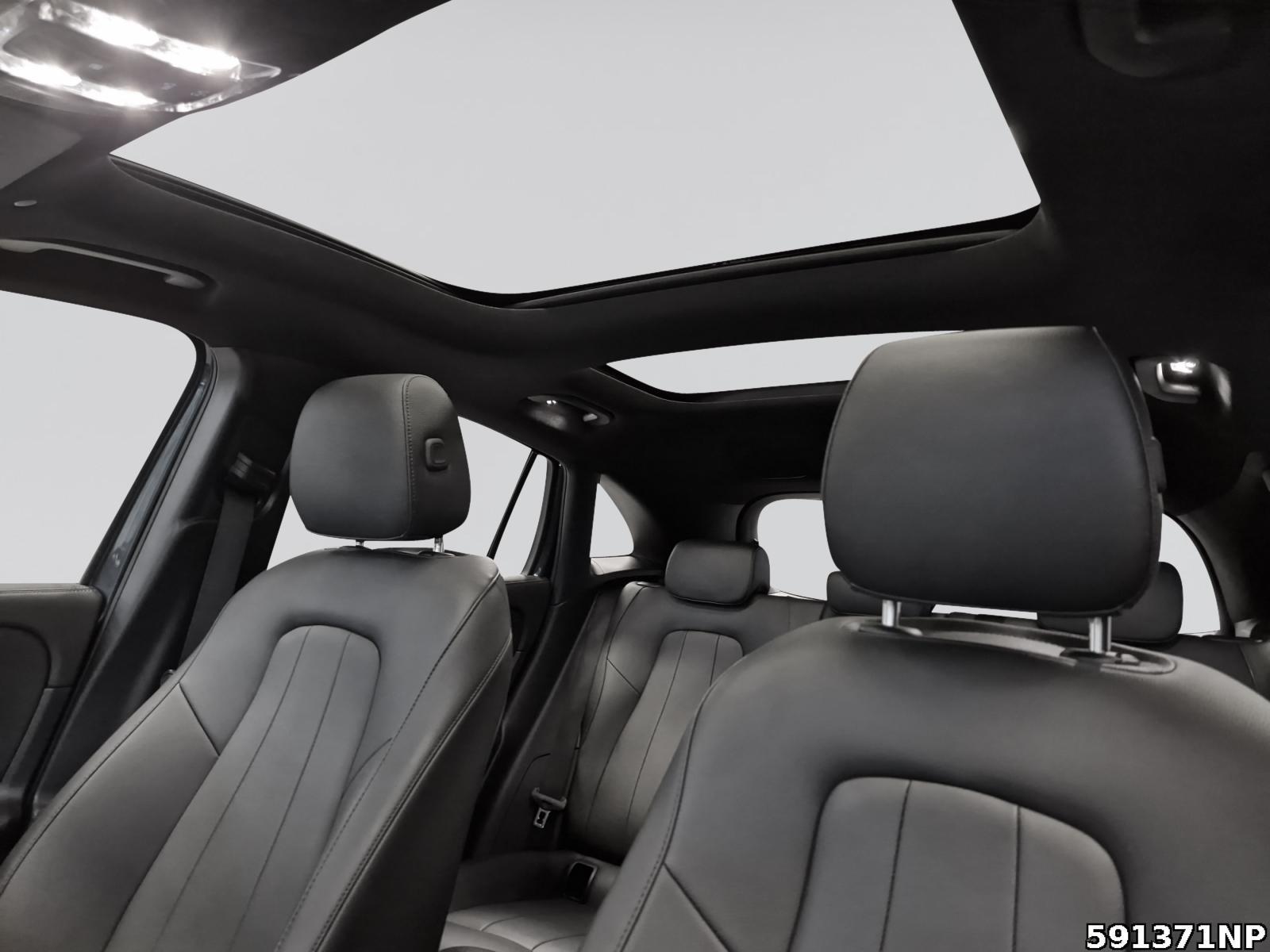 Fahrzeugabbildung Mercedes-Benz EQA Progressive Panorama Distronic Memory