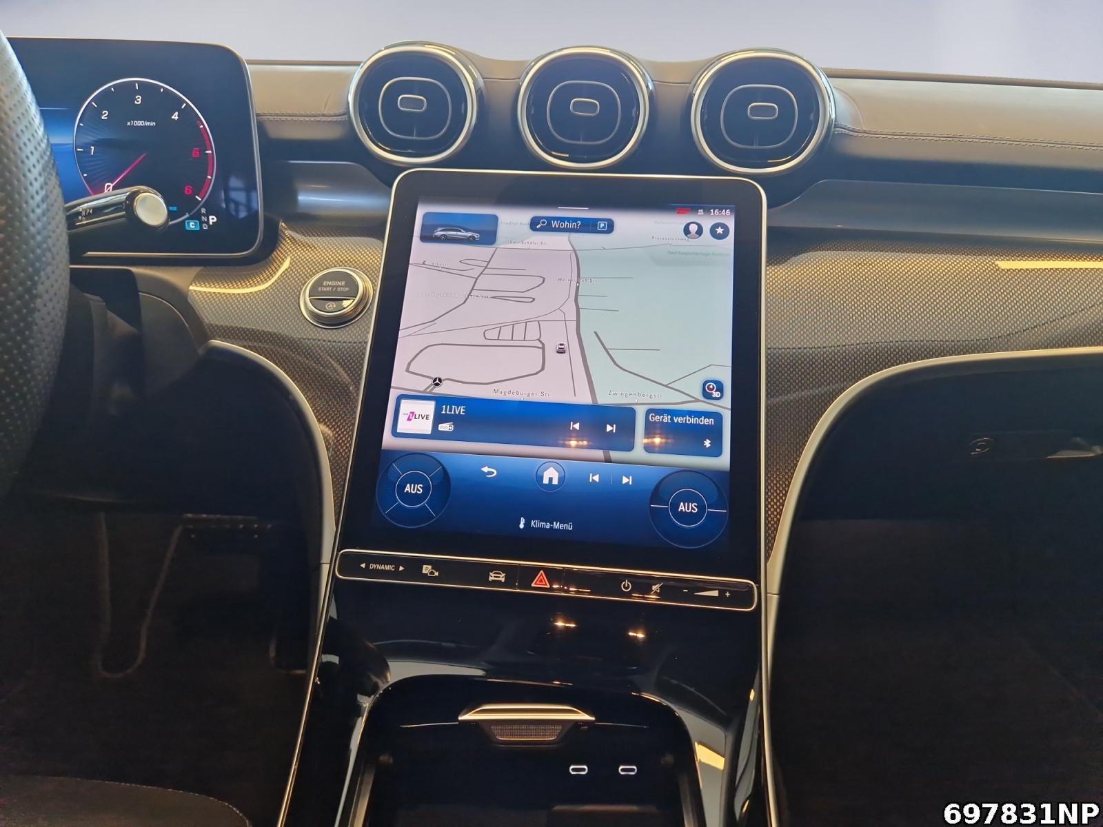 Fahrzeugabbildung Mercedes-Benz C 220 d T AMG AHK Night CarPlay Distronic Ambien
