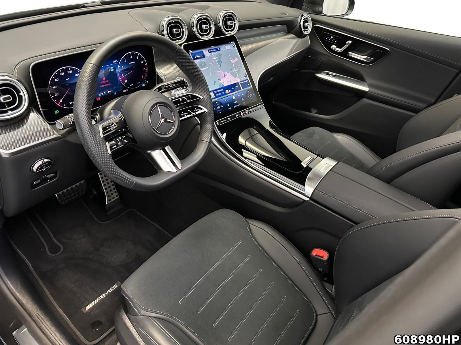 Fahrzeugabbildung Mercedes-Benz GLC 300 4M AMG AHK Pano 360° Memory Lenkradhzg