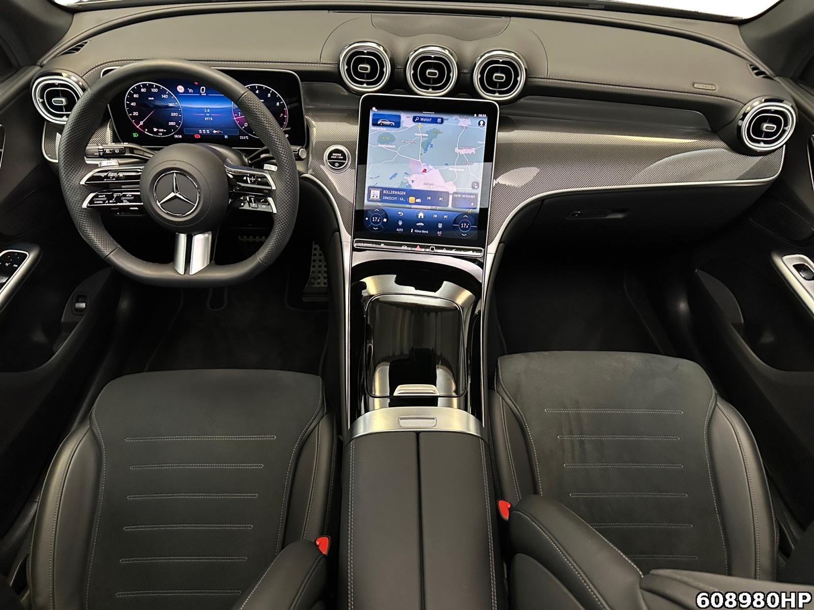 Fahrzeugabbildung Mercedes-Benz GLC 300 4M AMG AHK Pano 360° Memory Lenkradhzg