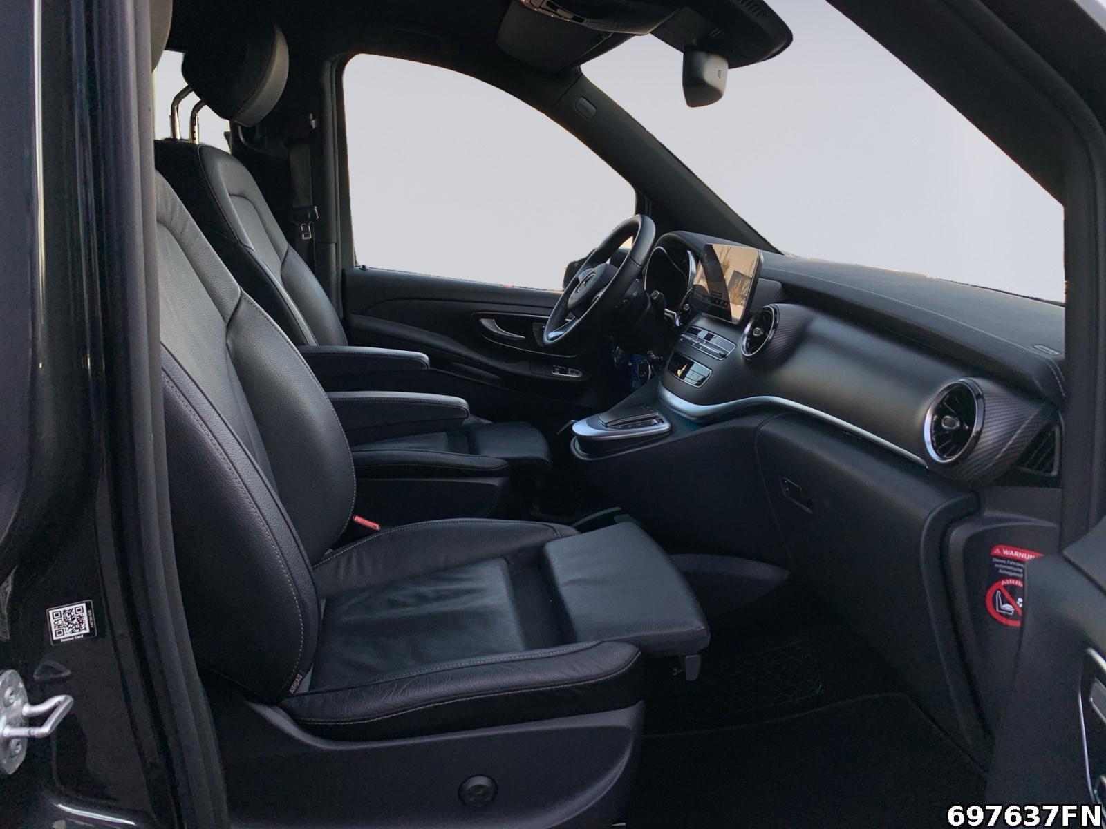 Fahrzeugabbildung Mercedes-Benz V 300 EAV/L 4MATIC AMG *AIRMATIC*PANO-DACH*DISTR