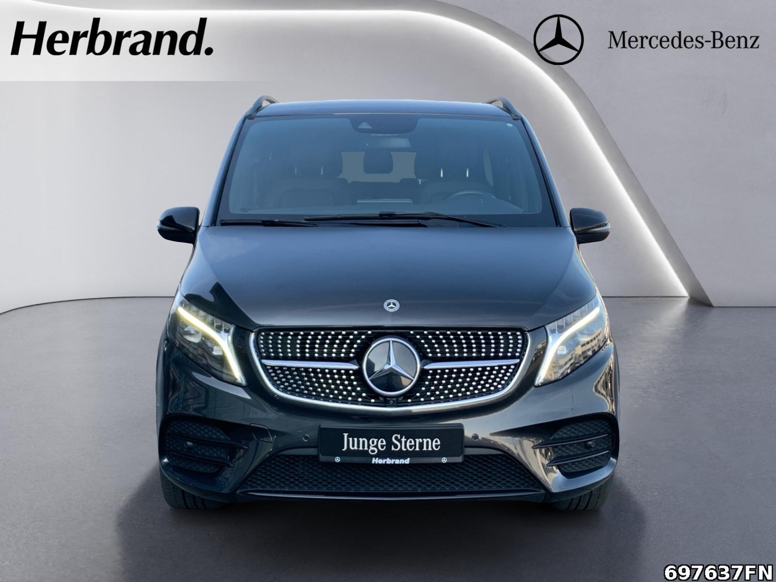 Fahrzeugabbildung Mercedes-Benz V 300 EAV/L 4MATIC AMG *AIRMATIC*PANO-DACH*DISTR